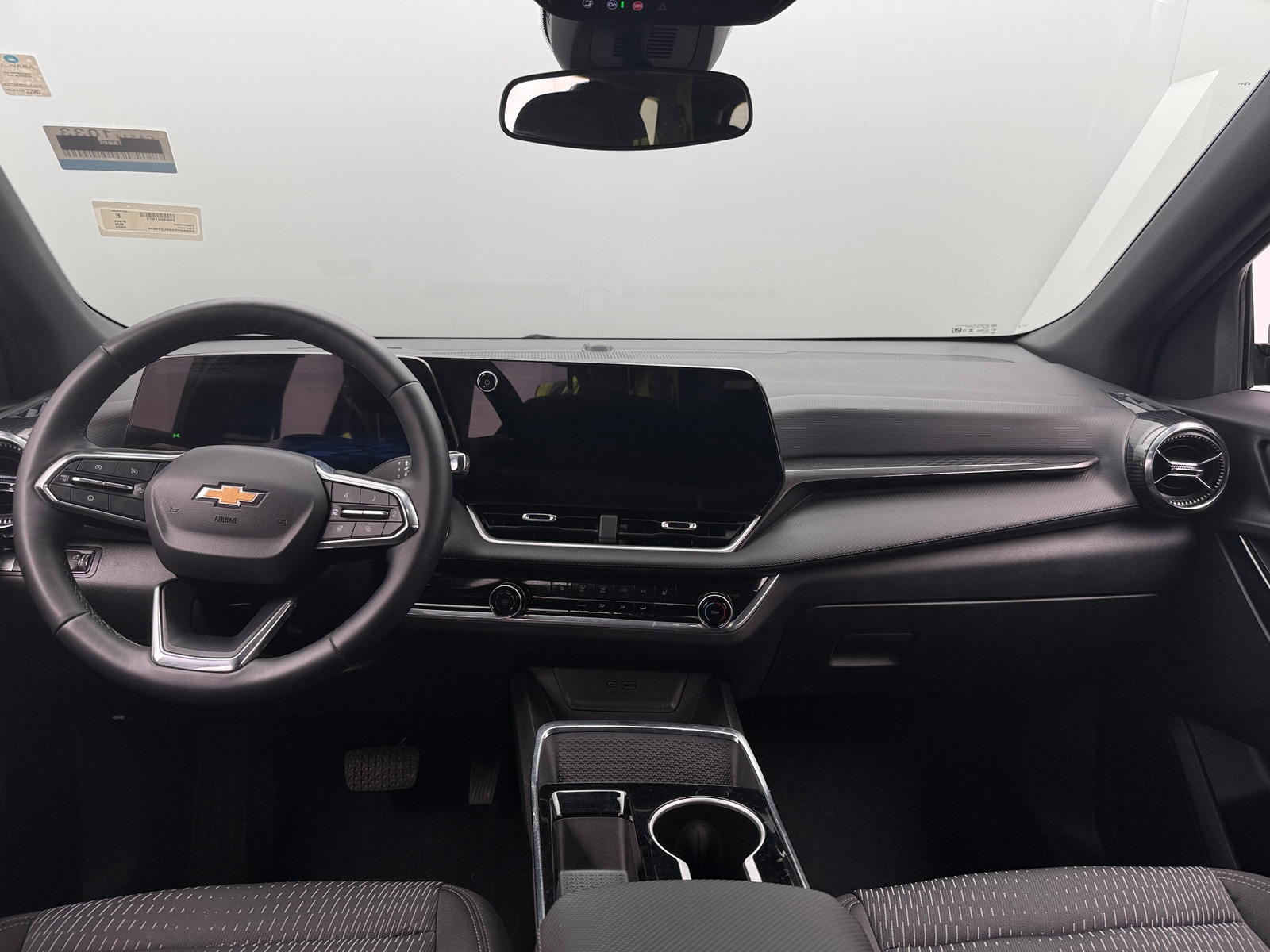 Thumbnail: 2025 Chevrolet Equinox - 3