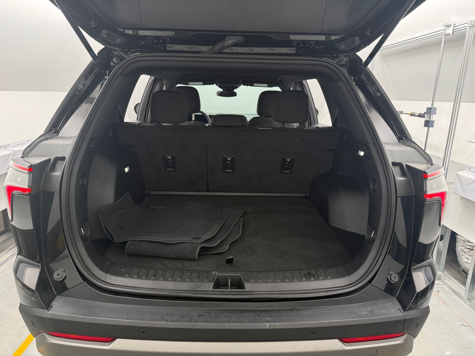 Thumbnail: 2025 Chevrolet Equinox - 7