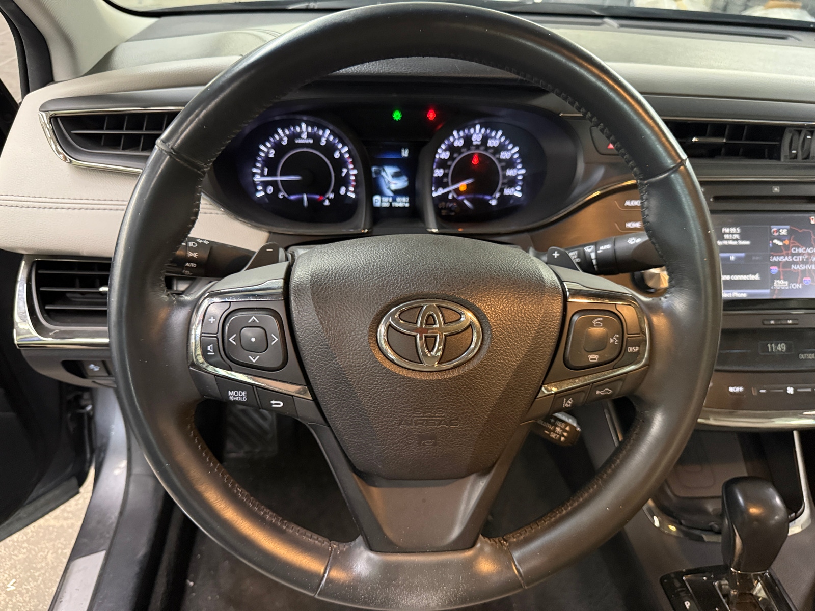 Thumbnail: 2016 Toyota Avalon - 4