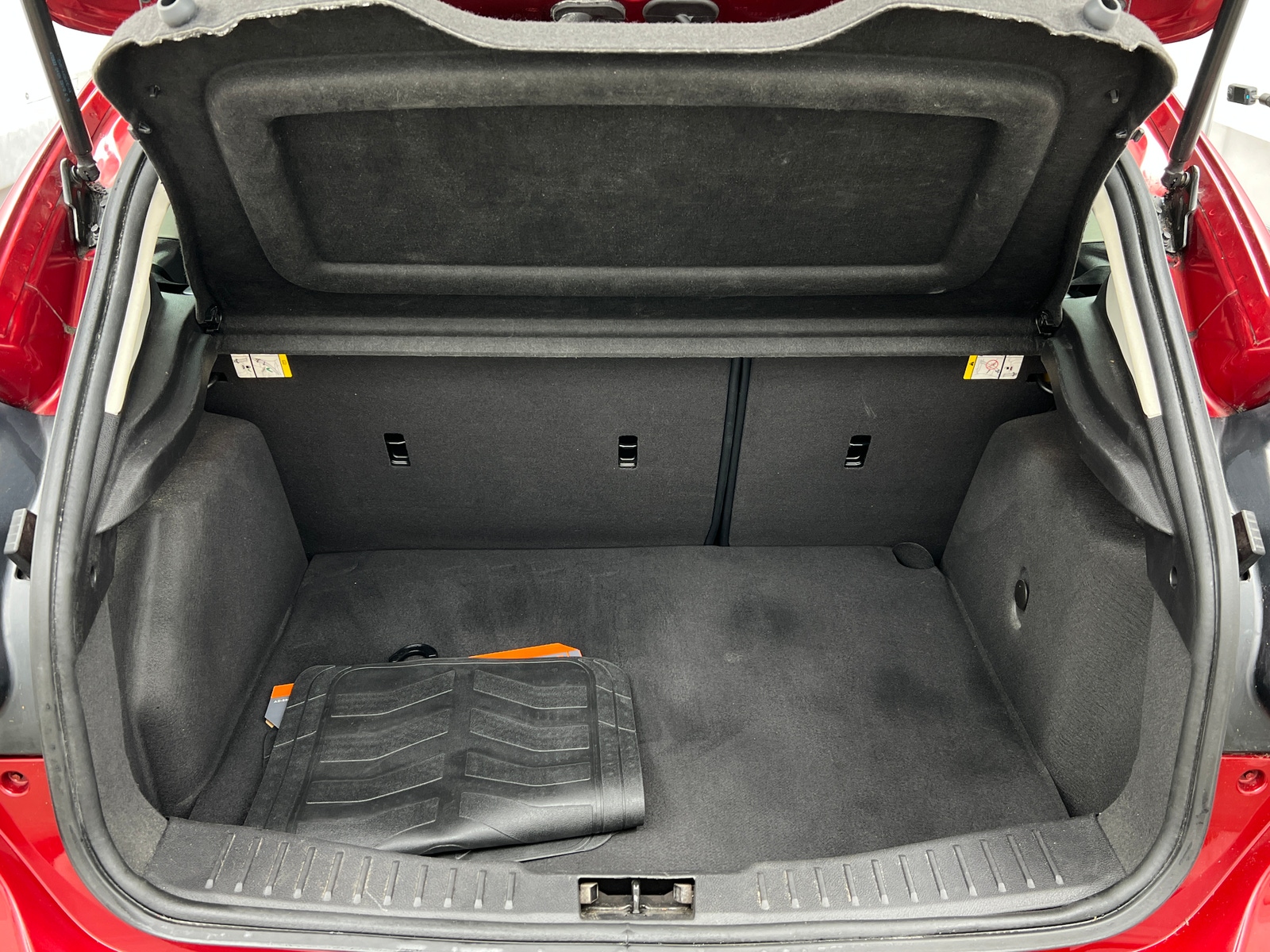 Thumbnail: 2013 Ford Focus - 7