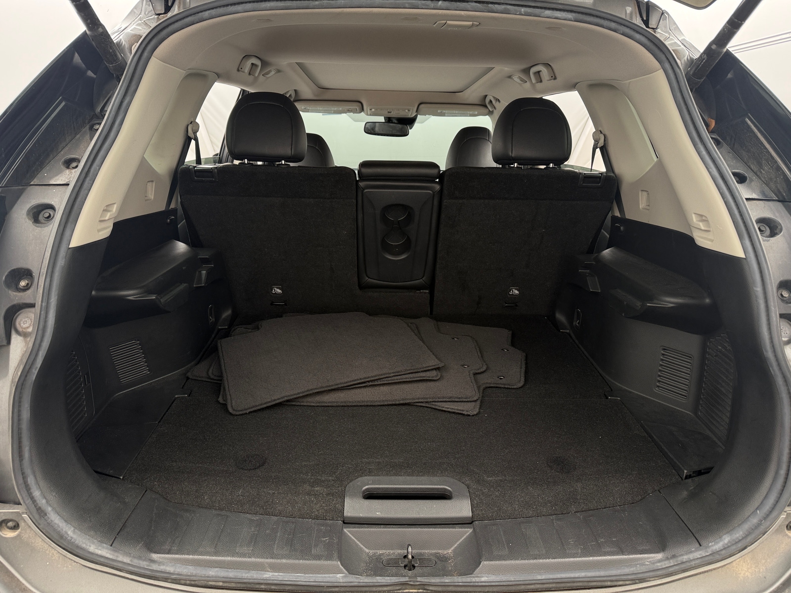 Thumbnail: 2020 Nissan Rogue - 6