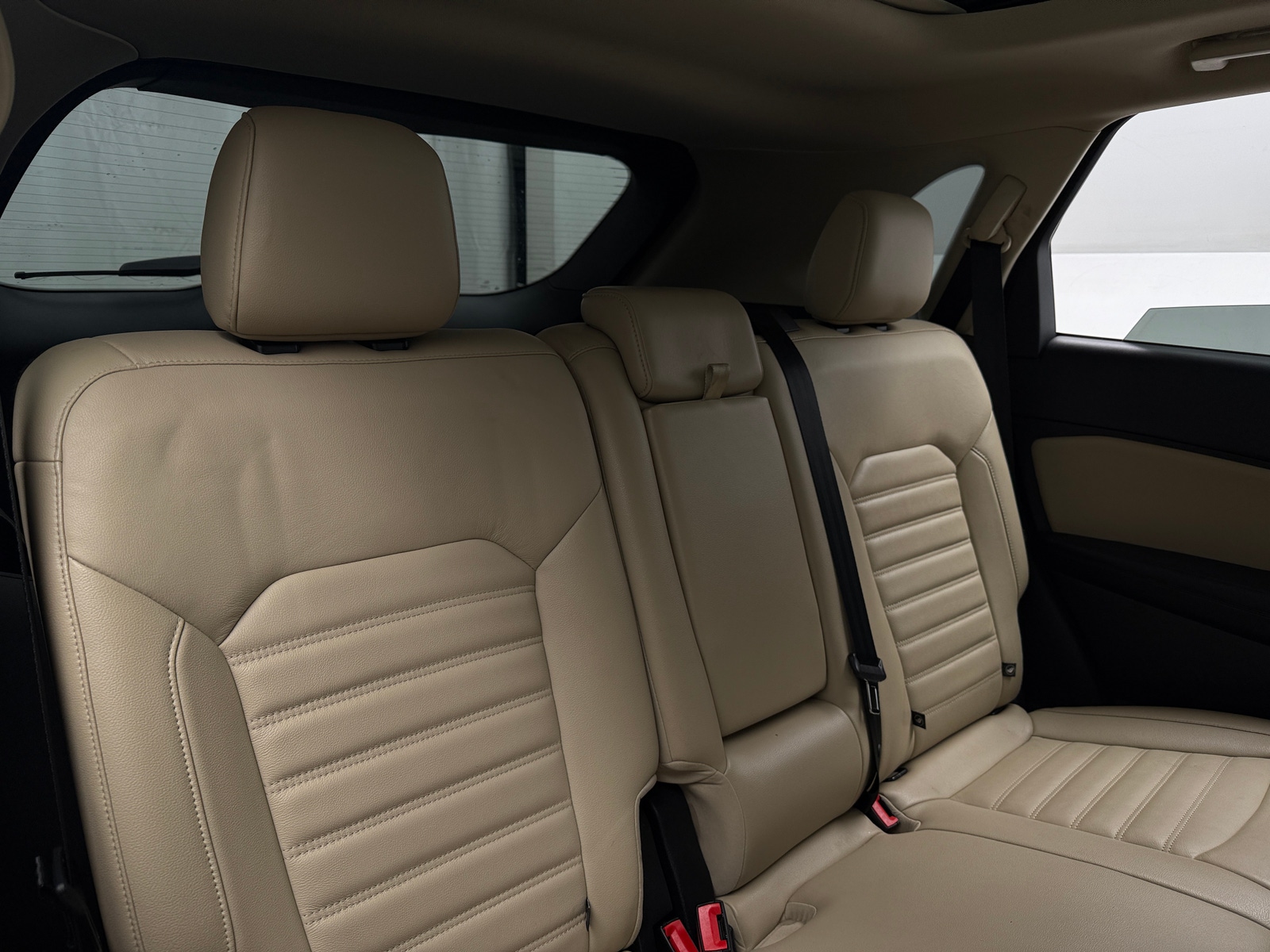 Thumbnail: 2015 Ford Edge - 6