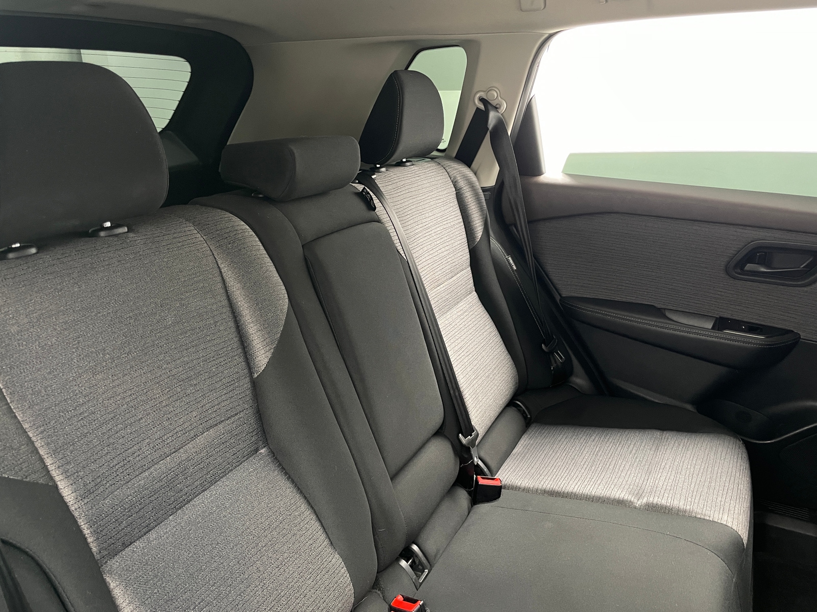 Thumbnail: 2021 Nissan Rogue - 6