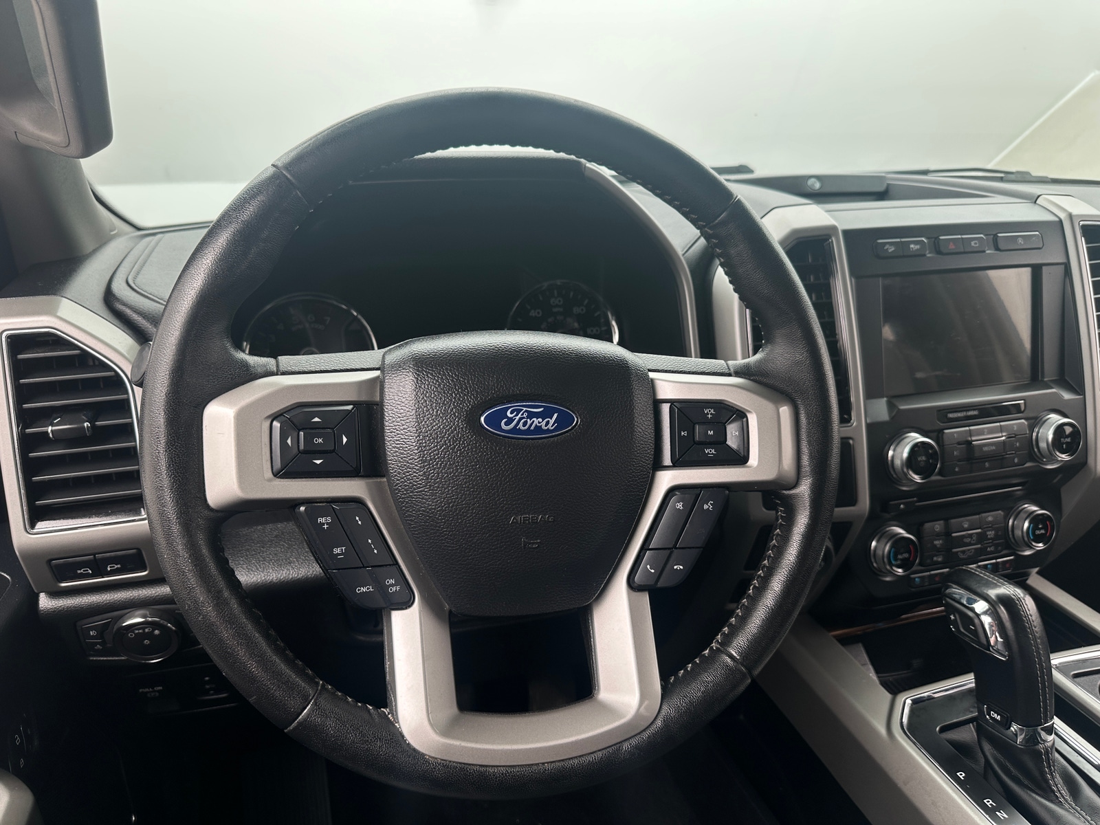 Thumbnail: 2018 Ford Econoline - 4