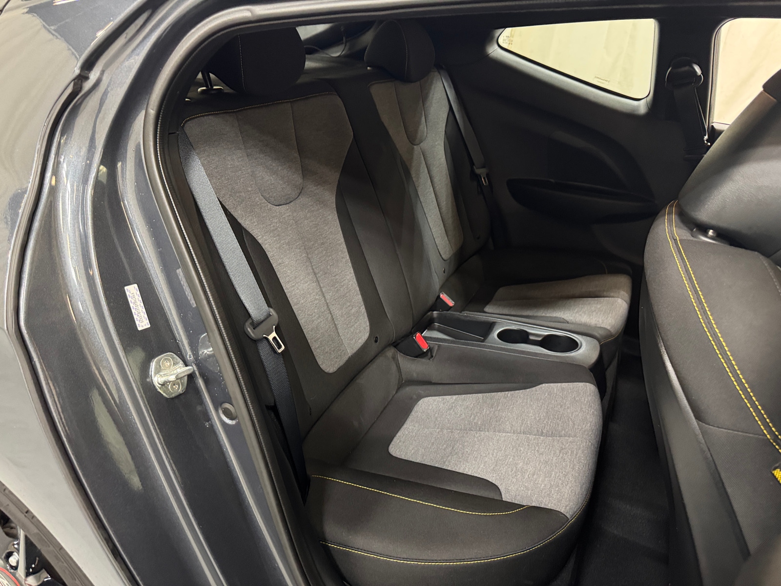 Thumbnail: 2019 Hyundai Veloster - 6