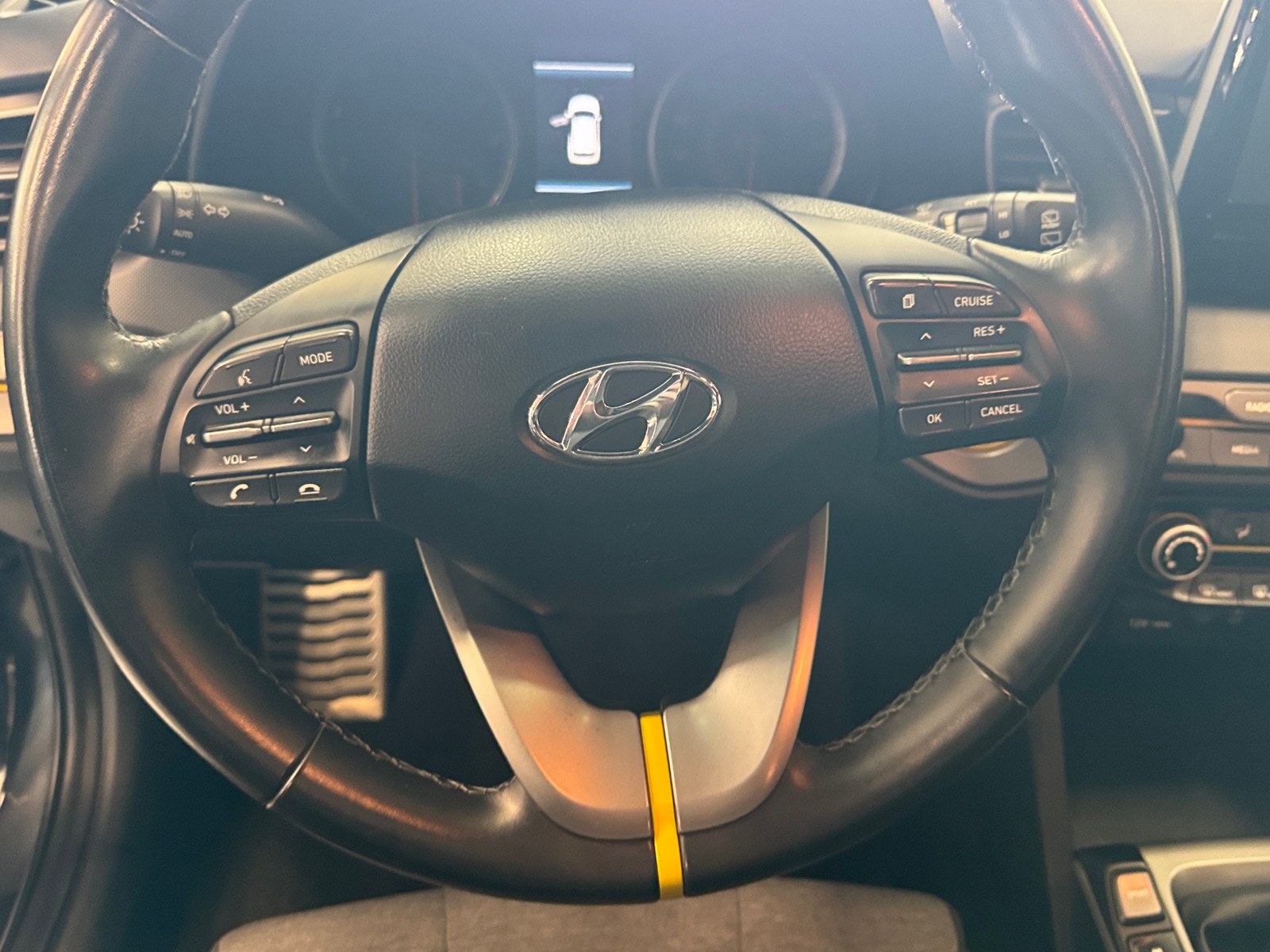 Thumbnail: 2019 Hyundai Veloster - 5