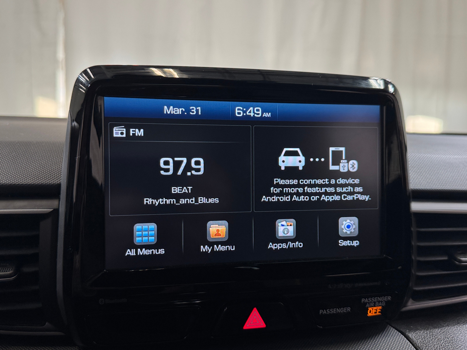 Thumbnail: 2019 Hyundai Veloster - 4