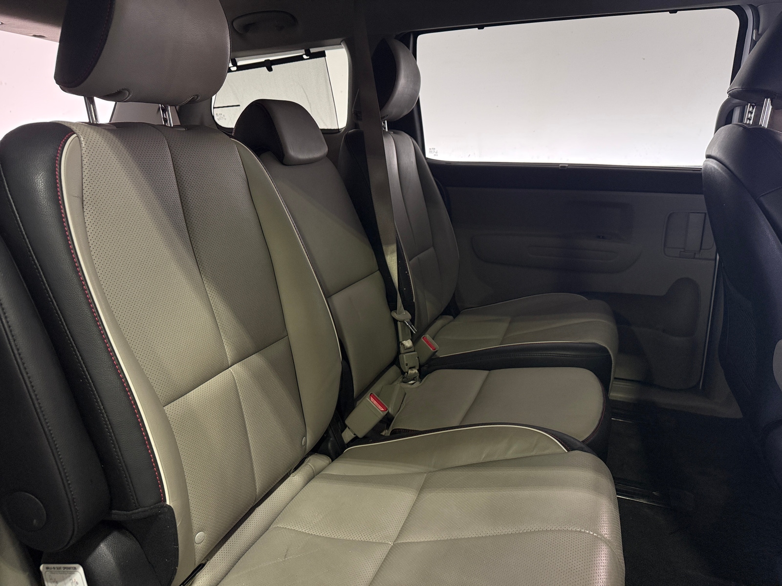 Thumbnail: 2019 Kia Sedona - 5