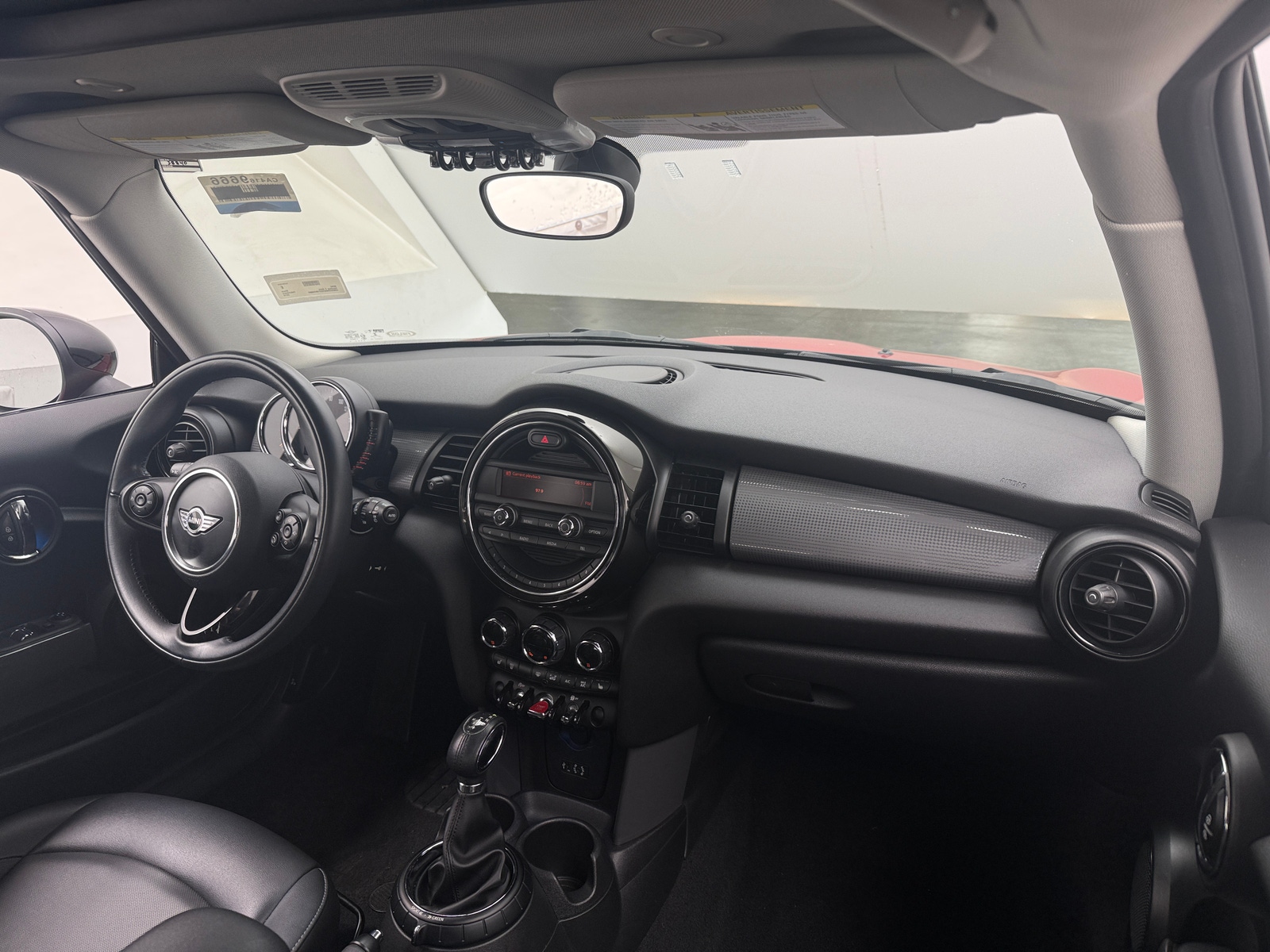 Thumbnail: 2015 MINI Cooper Hardtop - 2