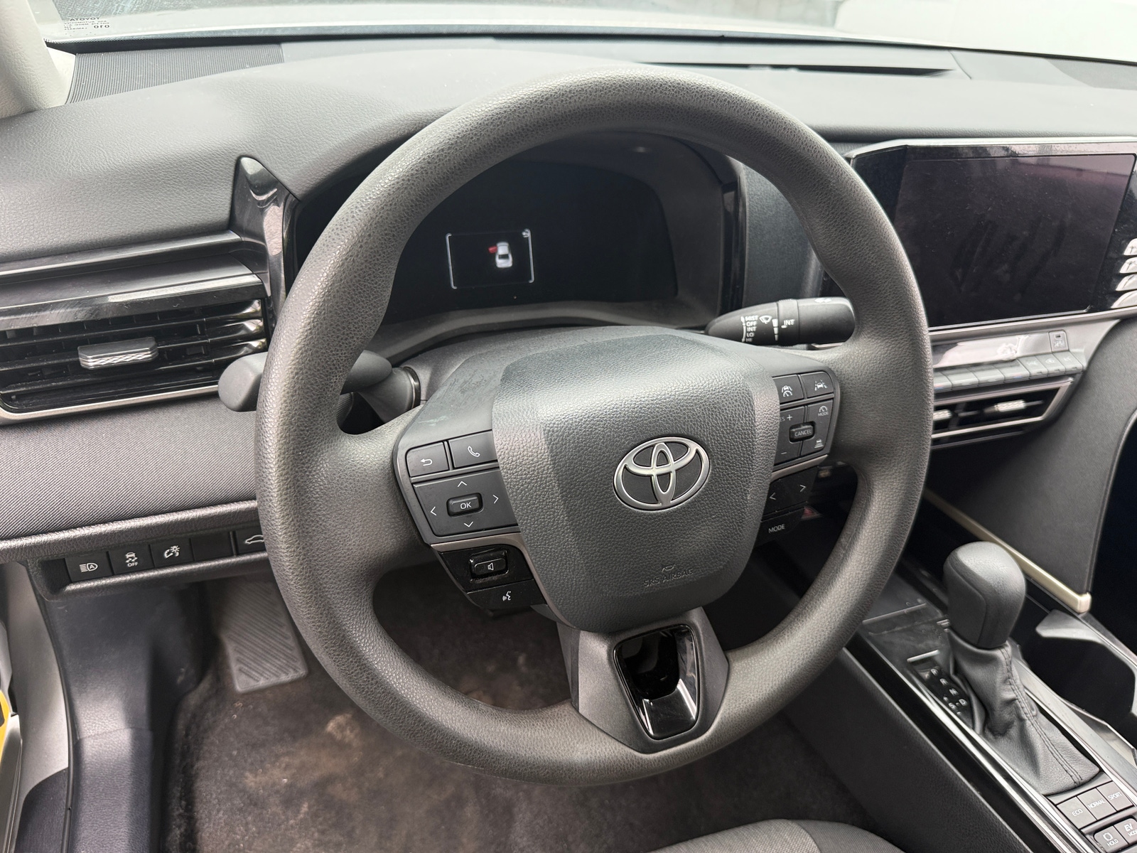 Thumbnail: 2025 Toyota Camry - 5