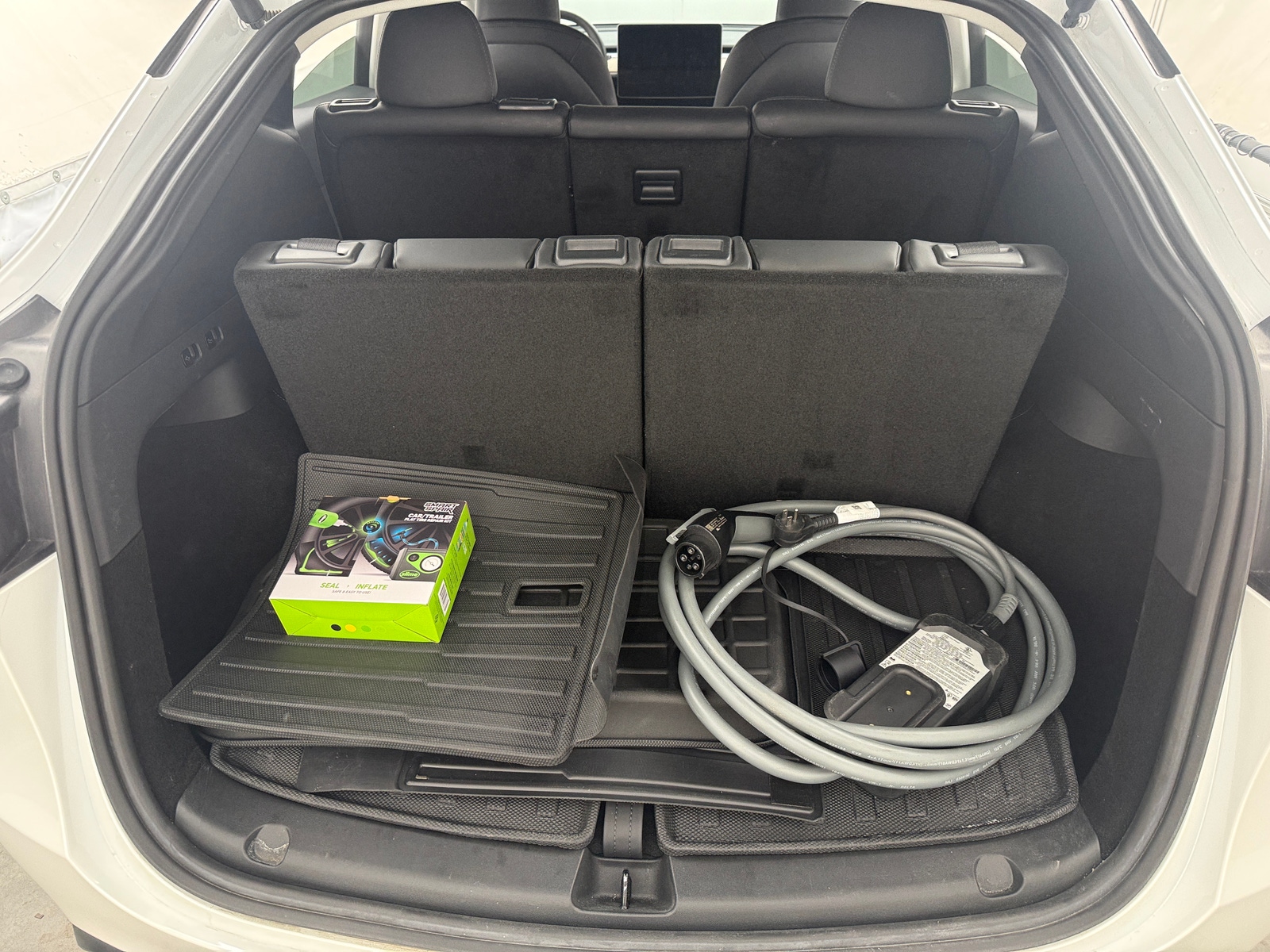 Thumbnail: 2023 Tesla Model Y - 6