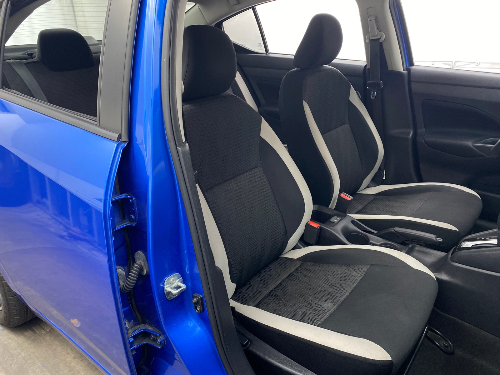 Thumbnail: 2021 Nissan Versa - 2