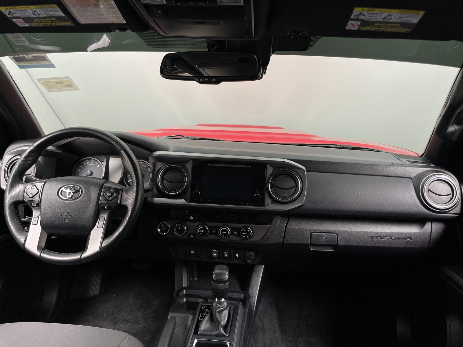 Thumbnail: 2018 Toyota Tacoma - 3