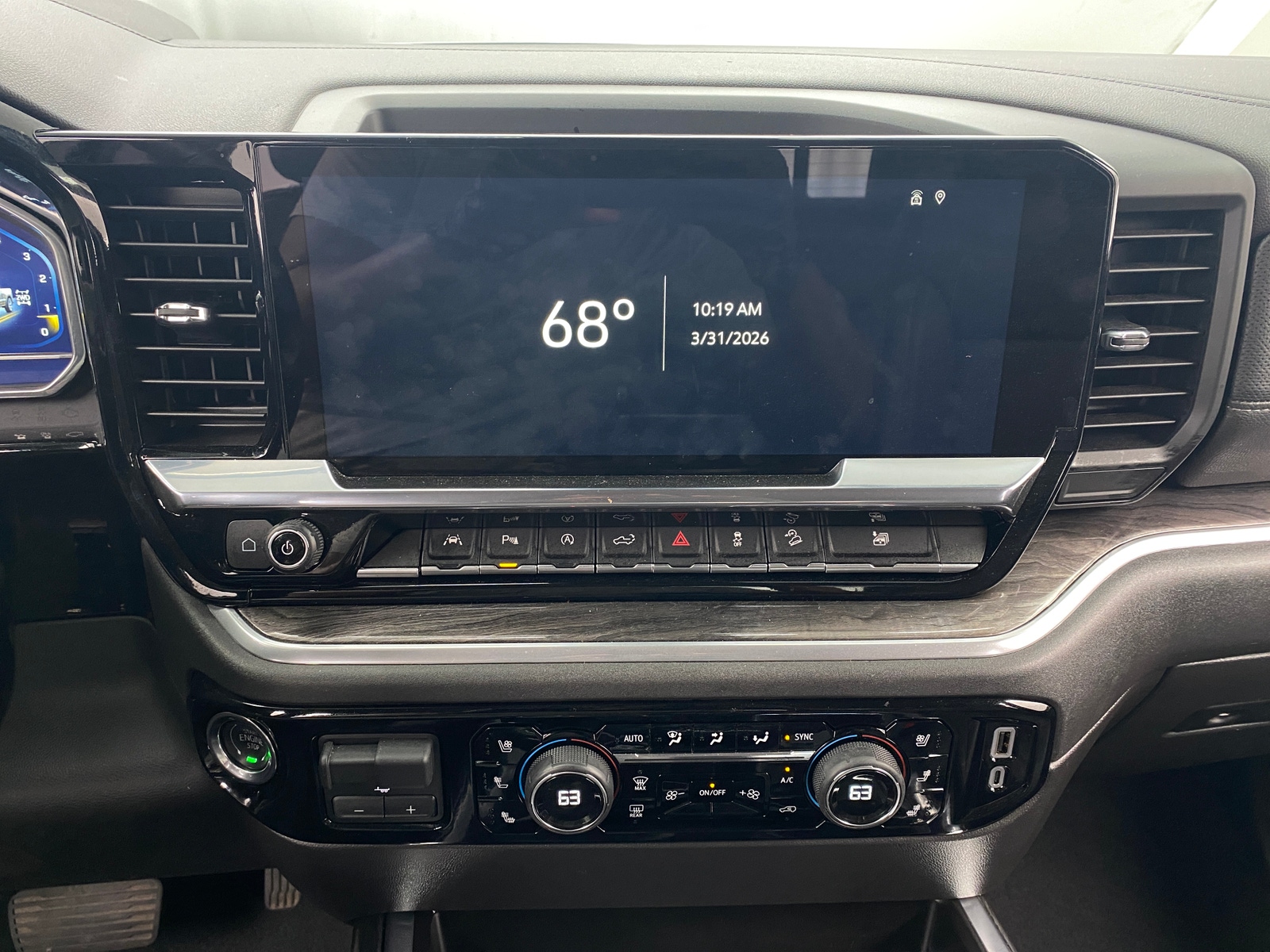 Thumbnail: 2025 Chevrolet Silverado 1500 - 3