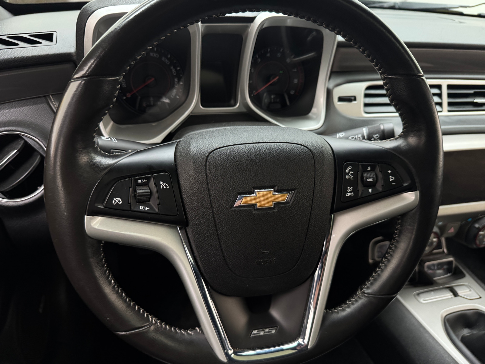 Thumbnail: 2015 Chevrolet Camaro - 3