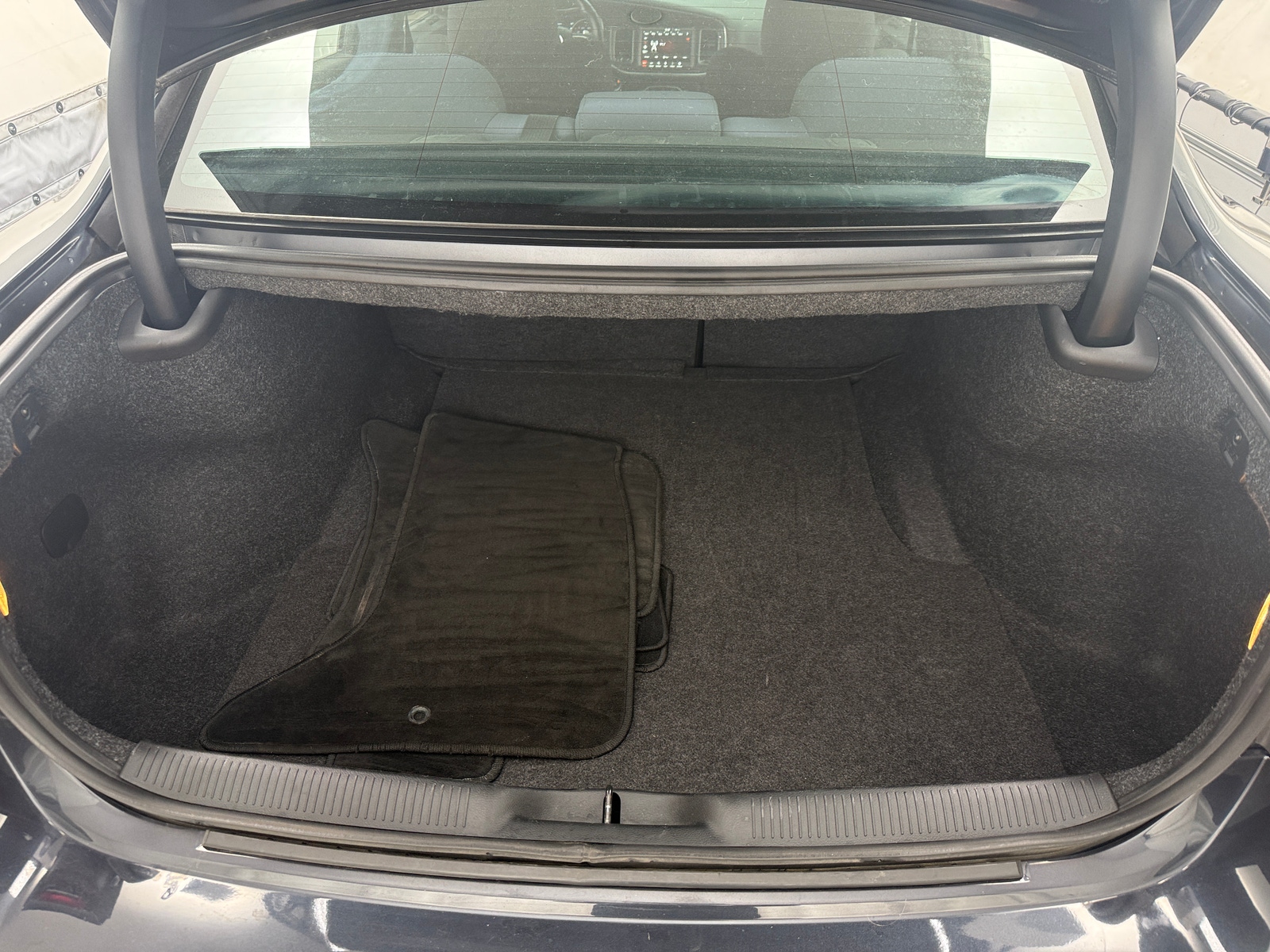 Thumbnail: 2018 Dodge Charger - 7