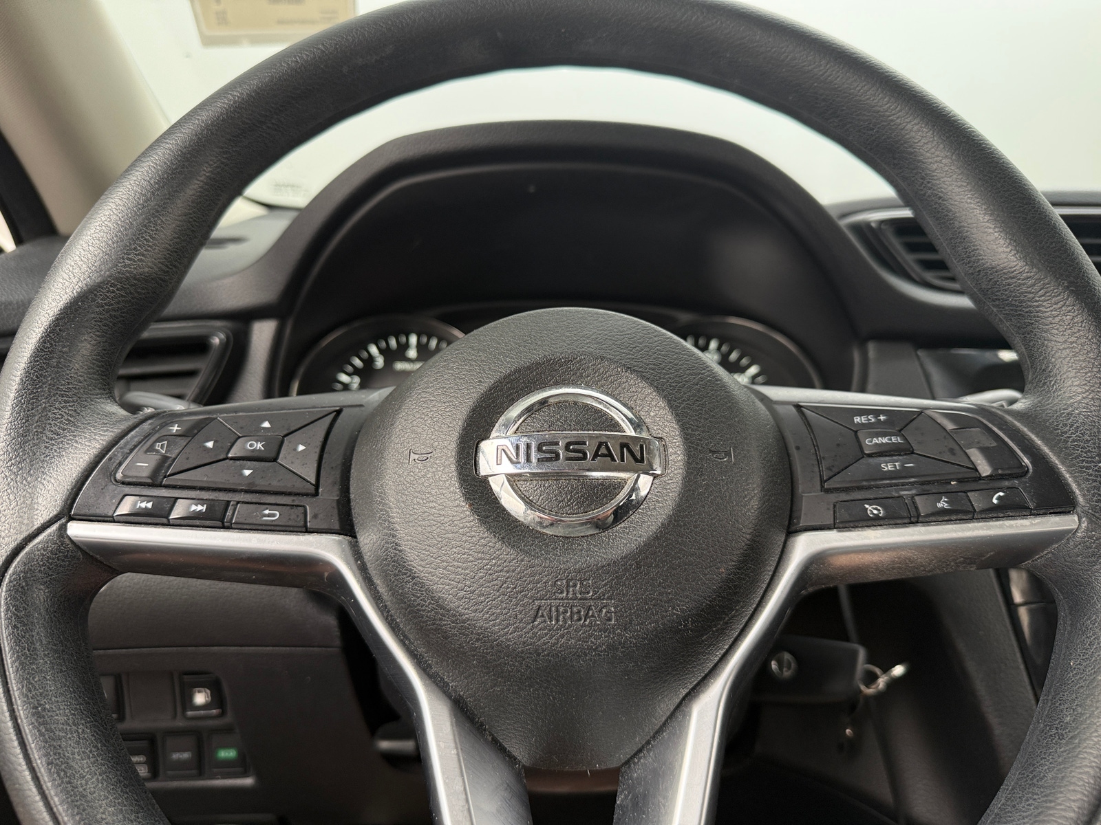 Thumbnail: 2019 Nissan Rogue - 5