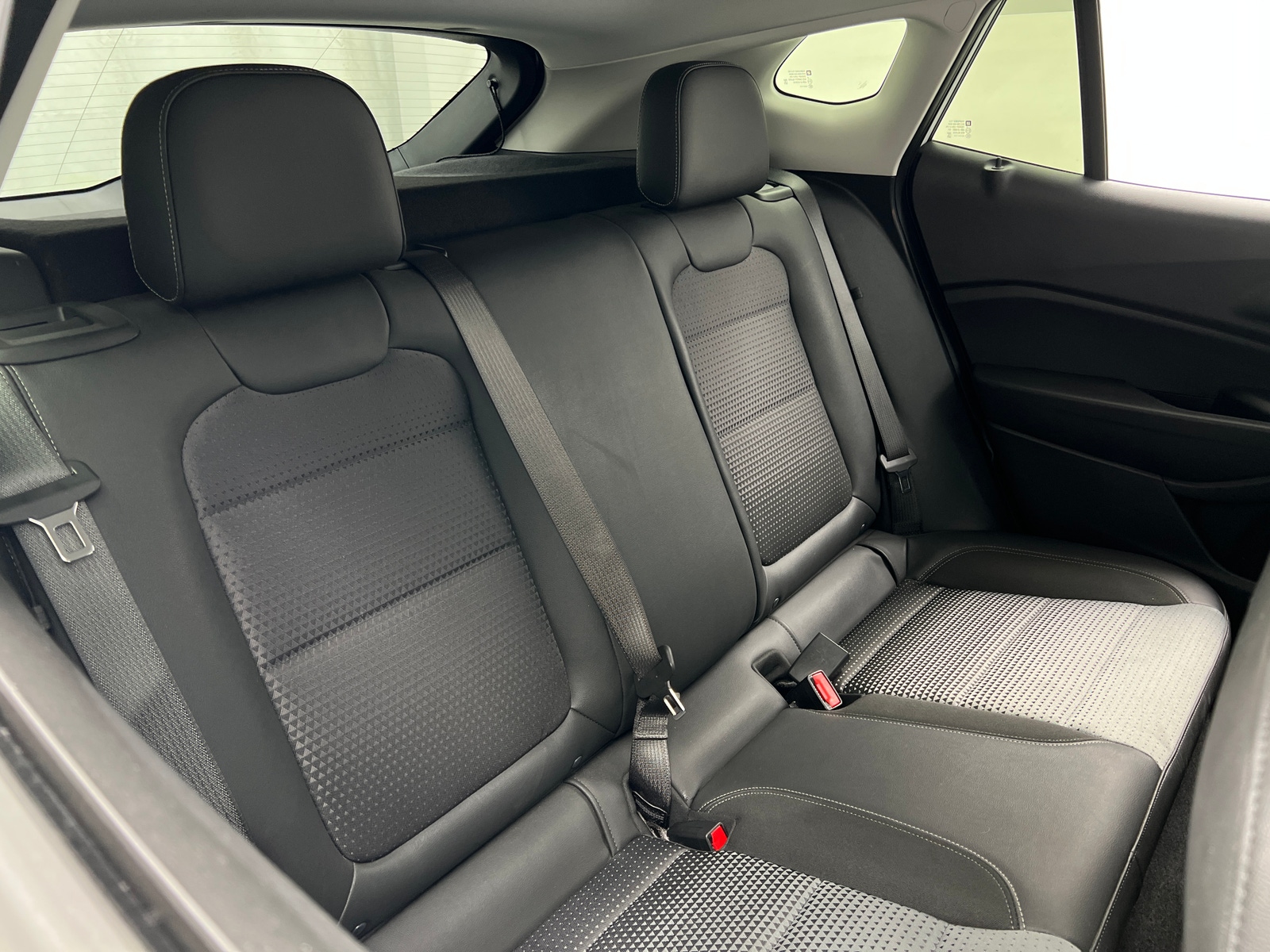 Thumbnail: 2025 Chevrolet Trax - 6