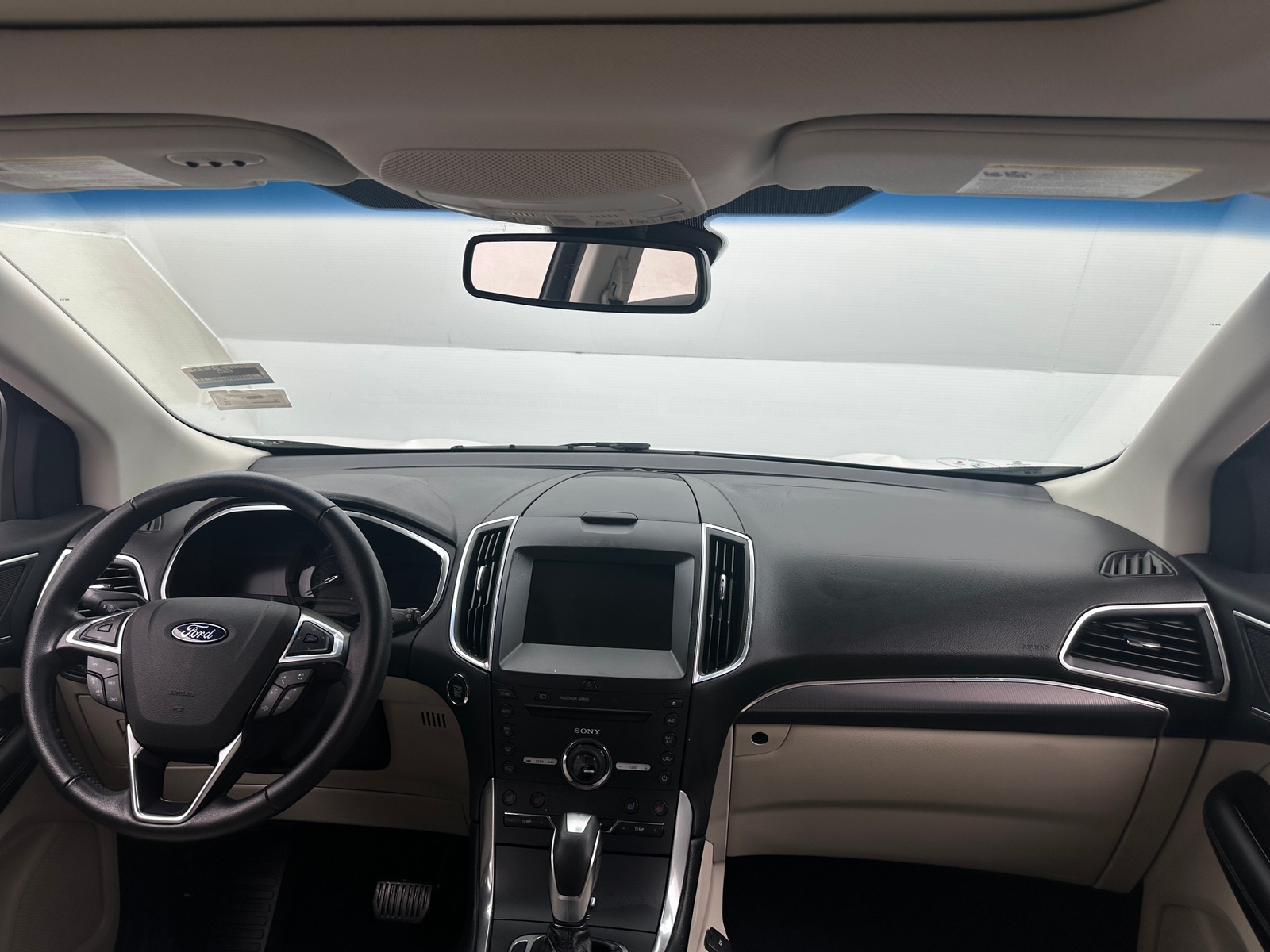 Thumbnail: 2016 Ford Edge - 2