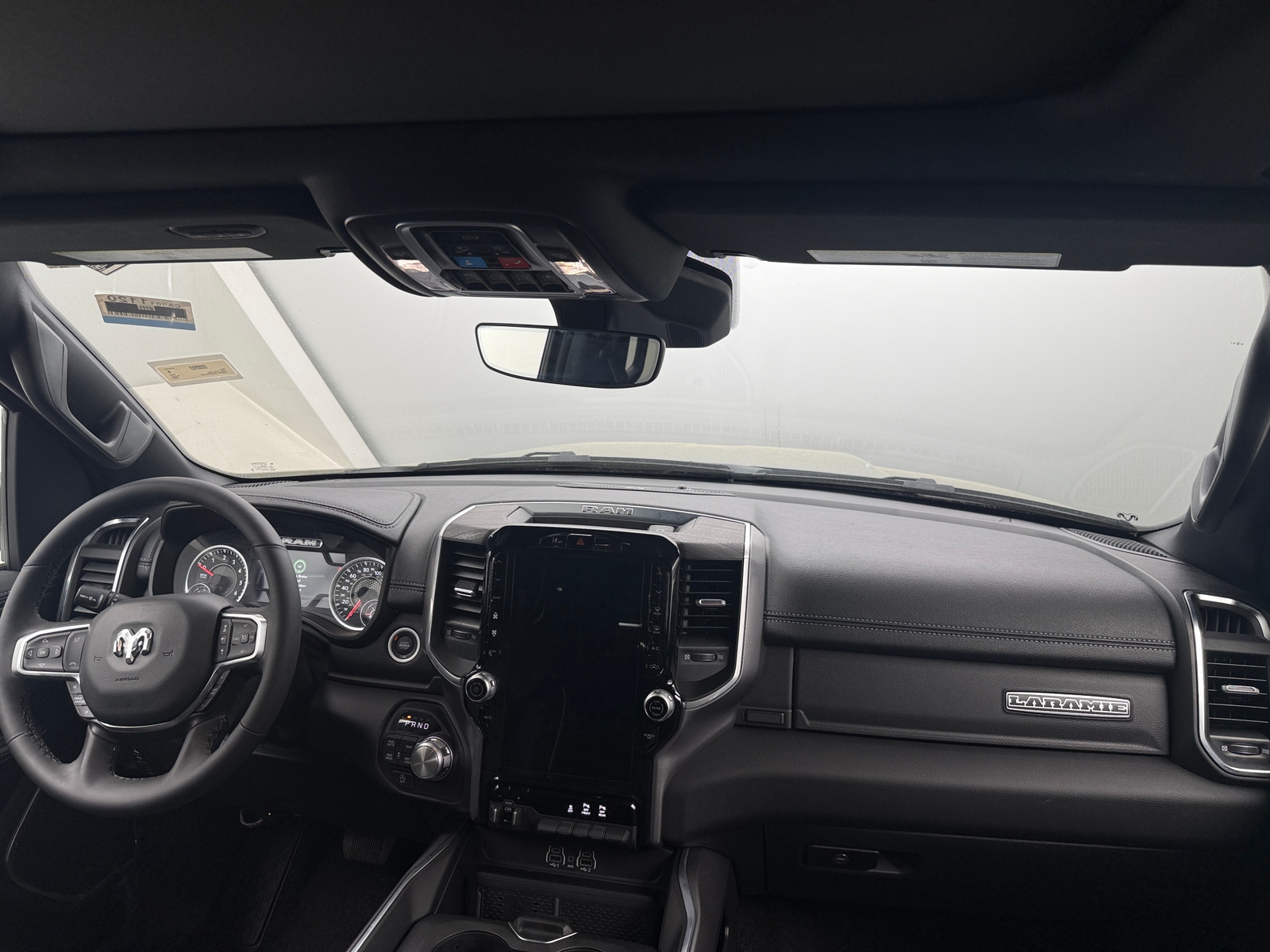 Thumbnail: 2025 RAM 1500 - 2