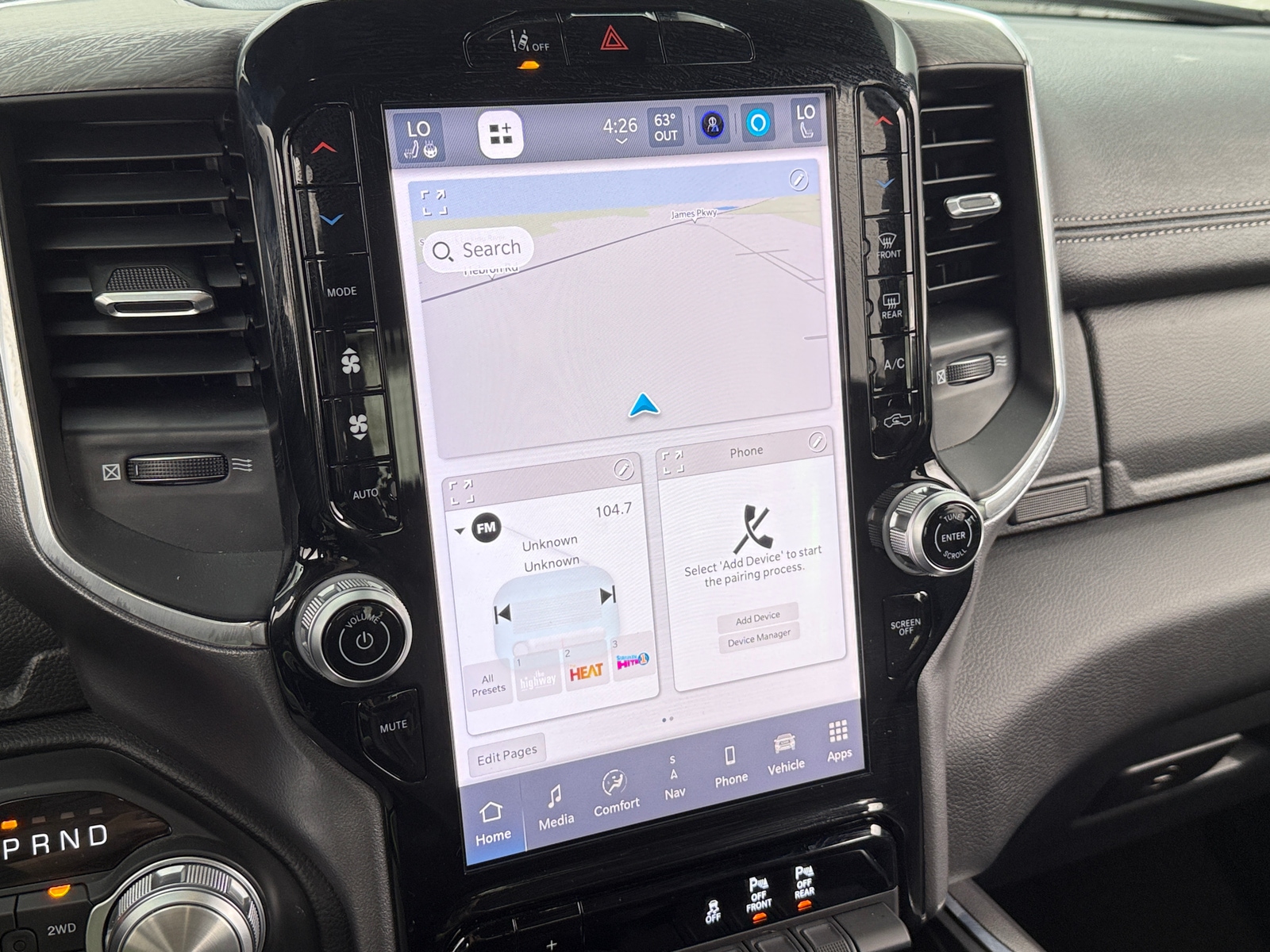 Thumbnail: 2025 RAM 1500 - 3