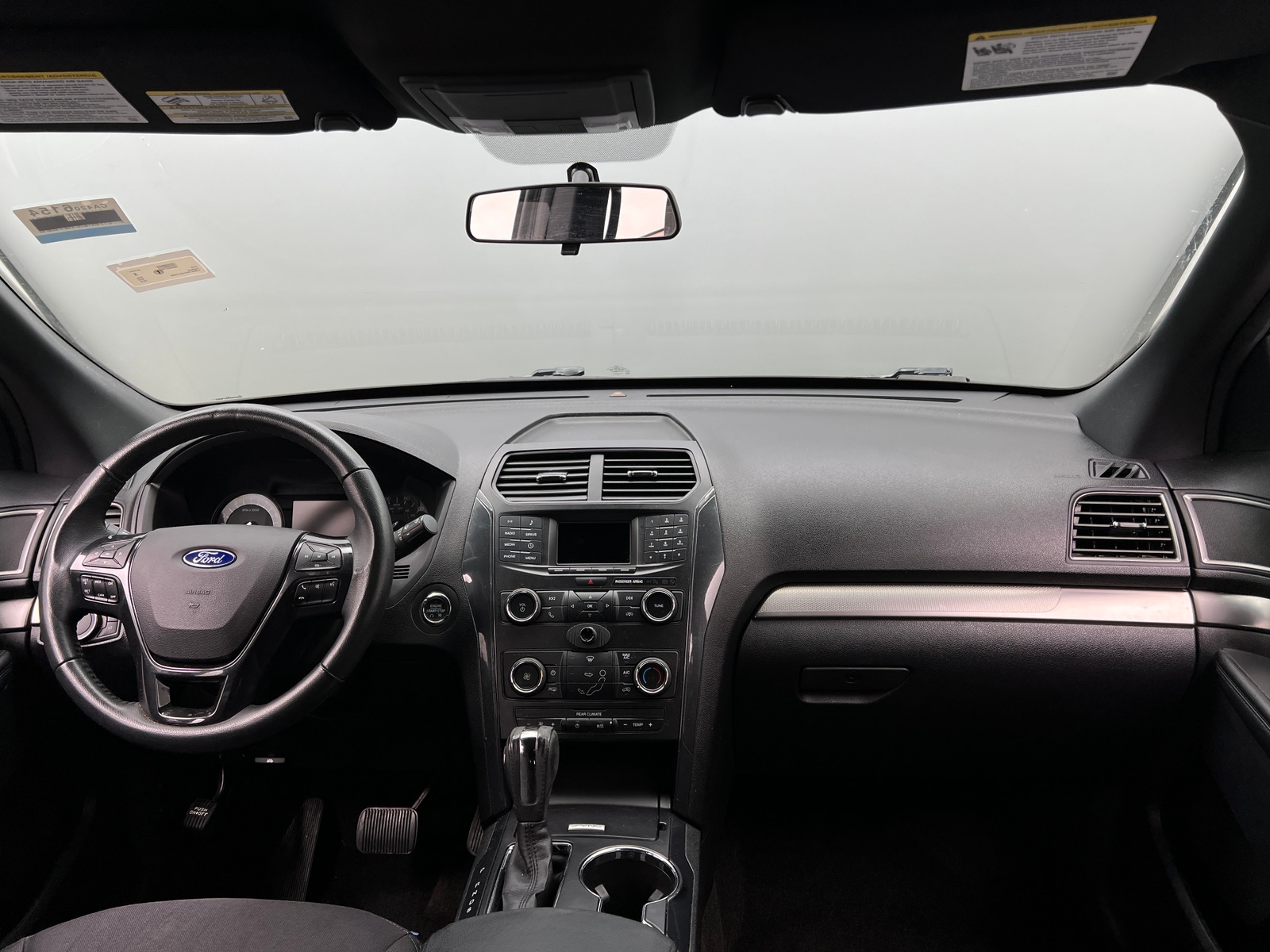 Thumbnail: 2018 Ford Explorer - 3