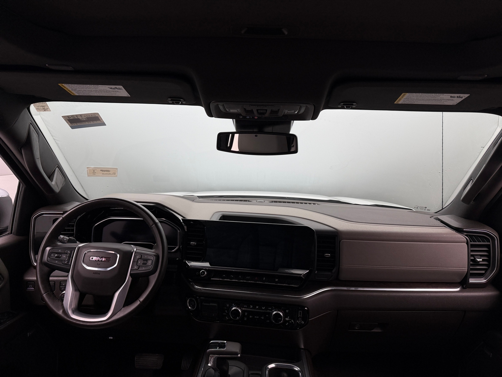 Thumbnail: 2023 GMC Sierra 1500 - 3