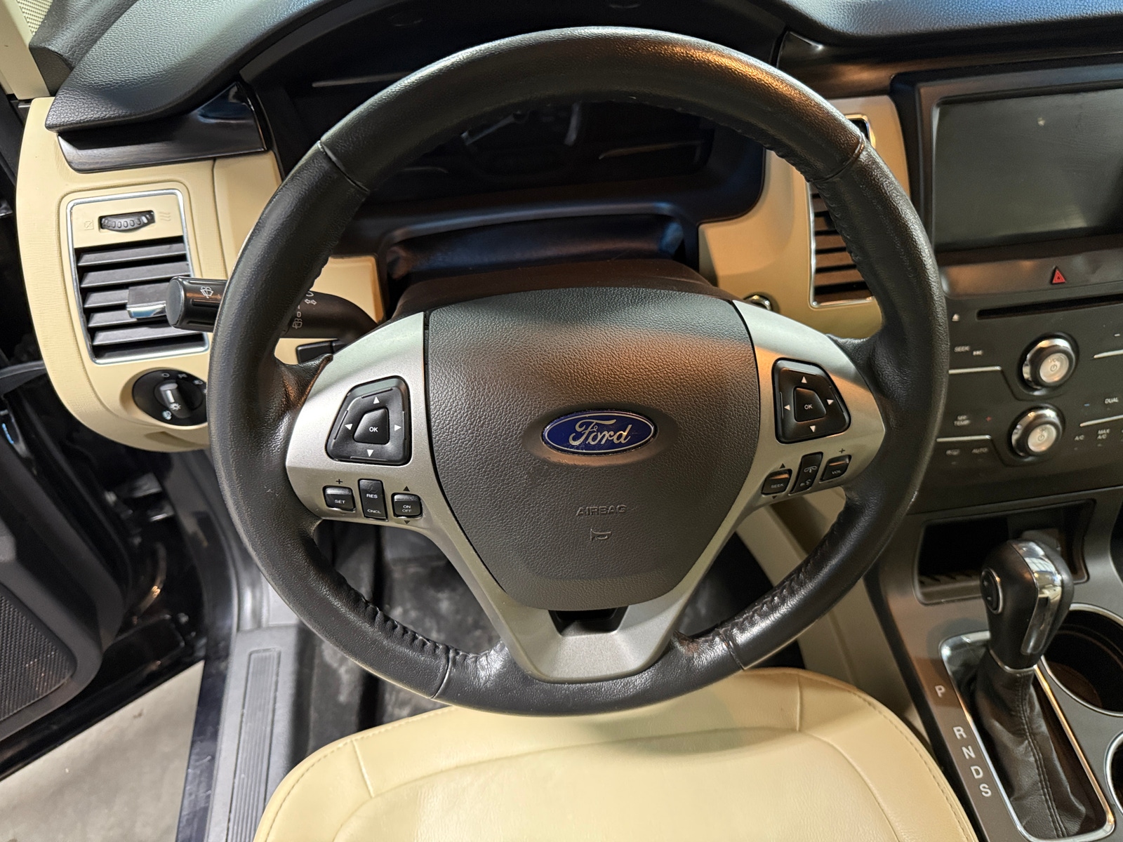 Thumbnail: 2019 Ford Flex - 4