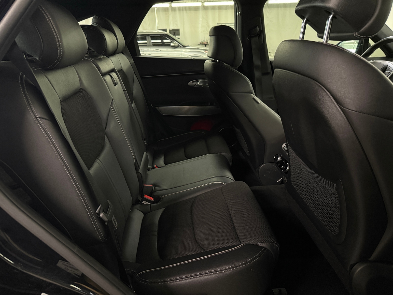 Thumbnail: 2023 Genesis GV70 - 5