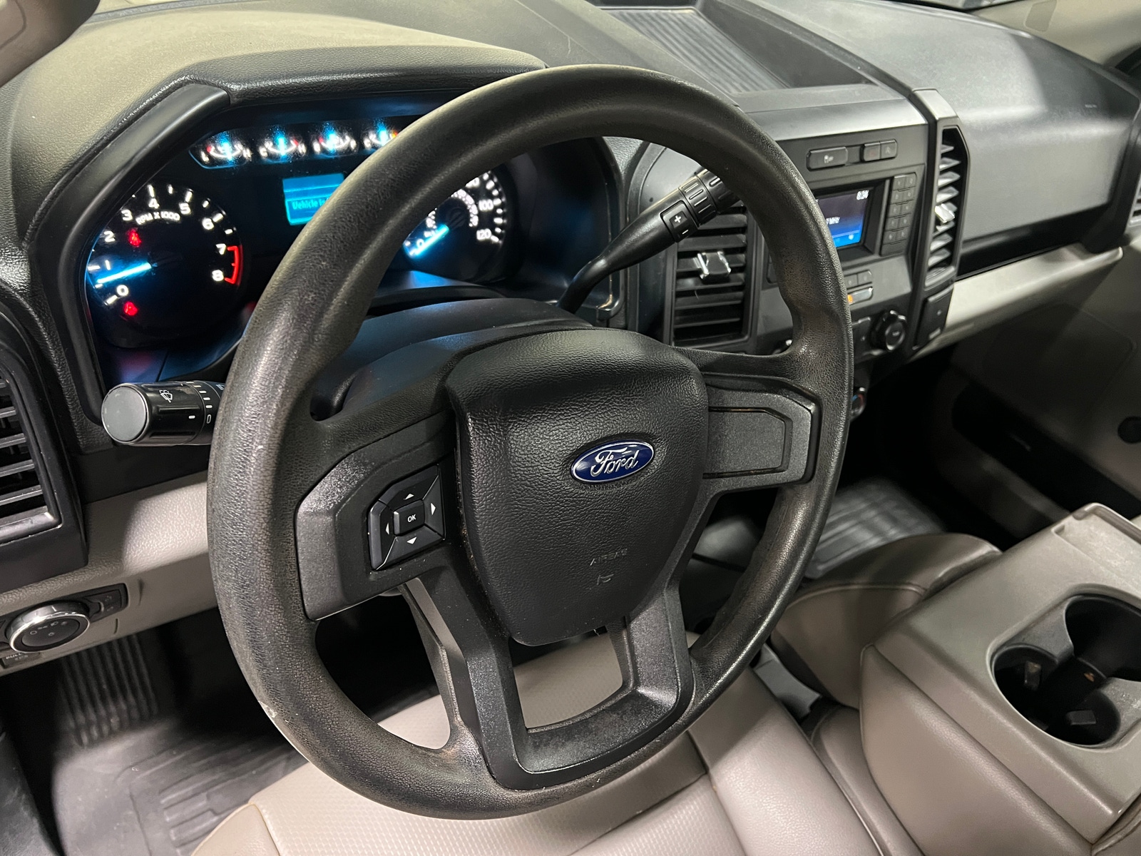 Thumbnail: 2019 Ford Econoline - 5