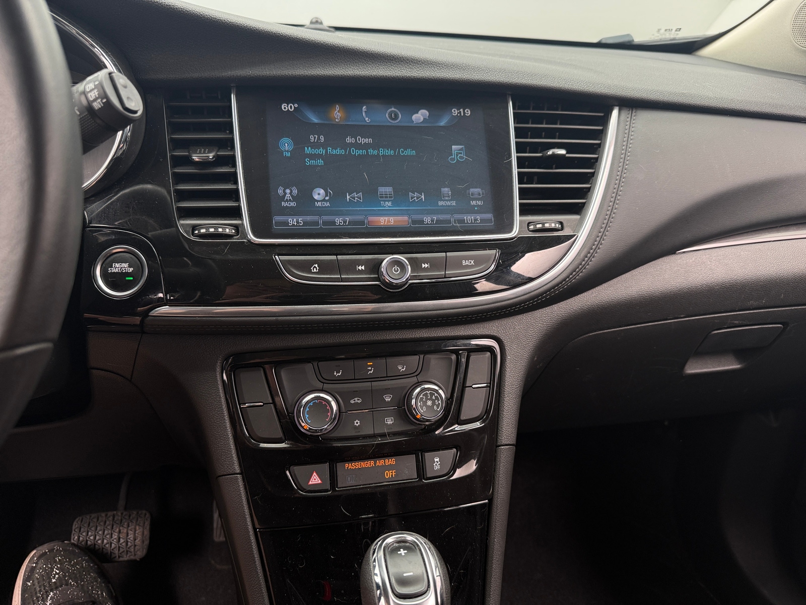 Thumbnail: 2021 Buick Encore - 4