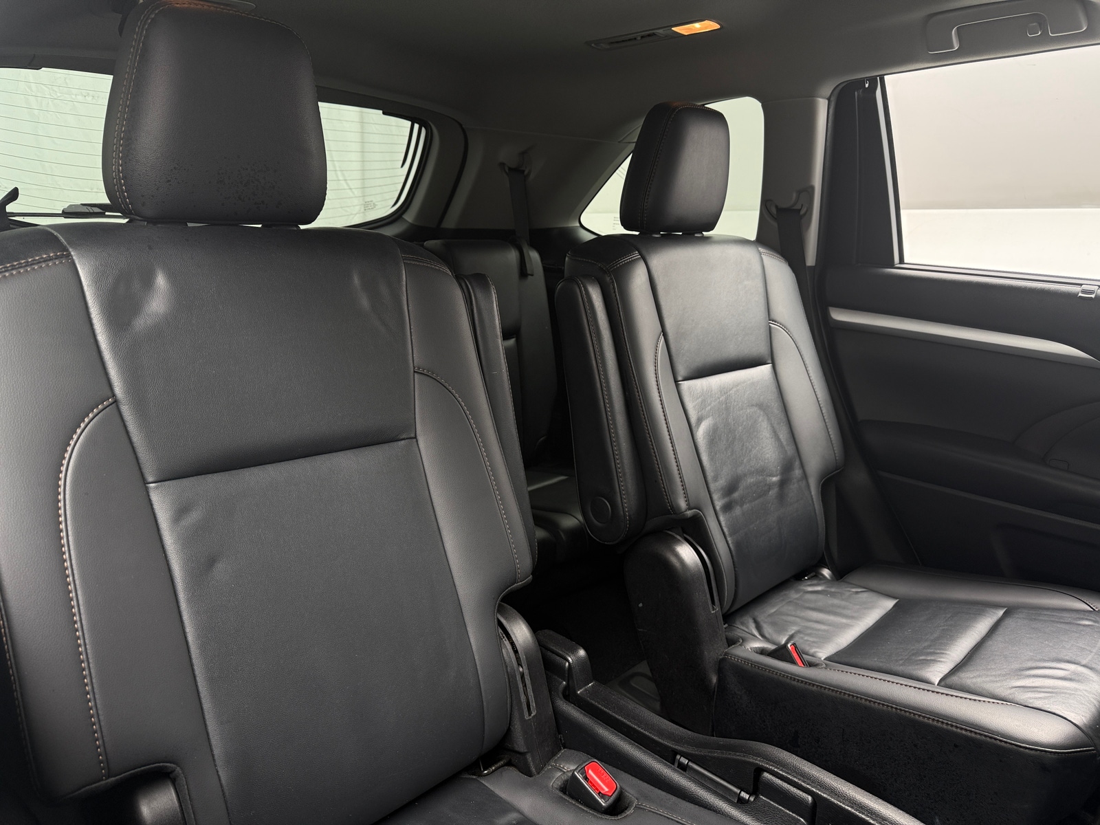 Thumbnail: 2019 Toyota Highlander - 5