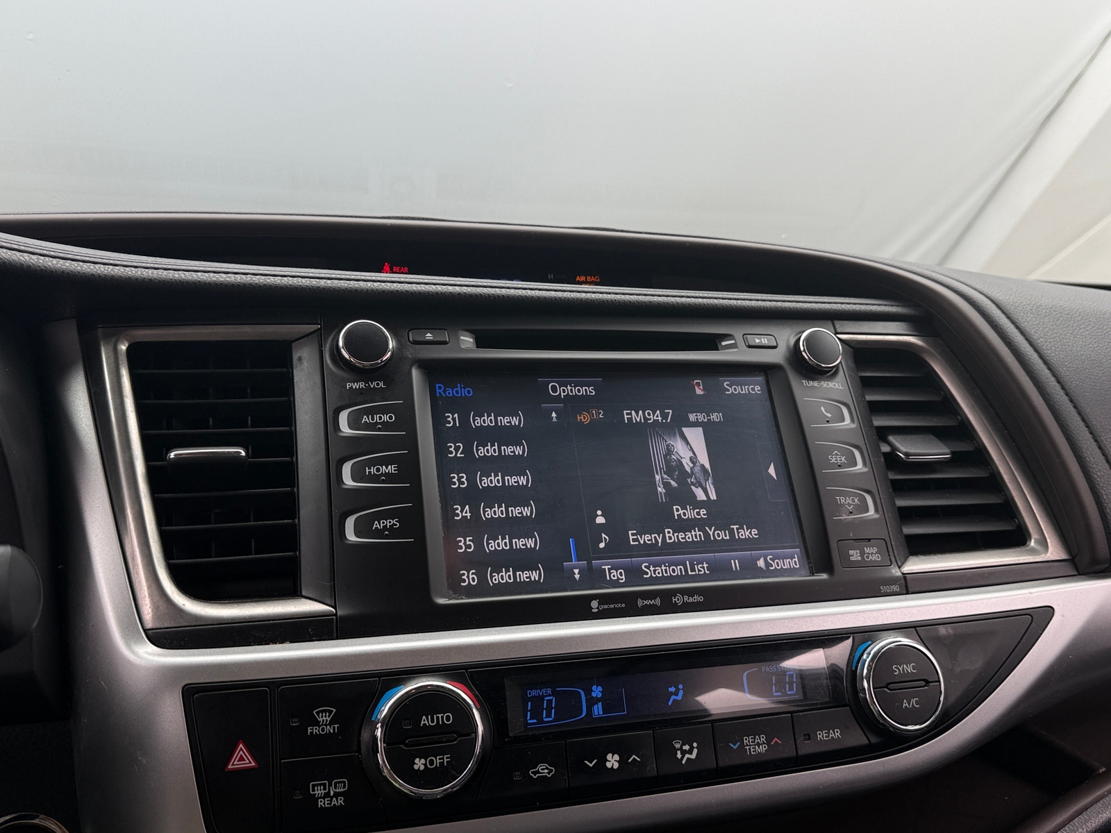 Thumbnail: 2019 Toyota Highlander - 3