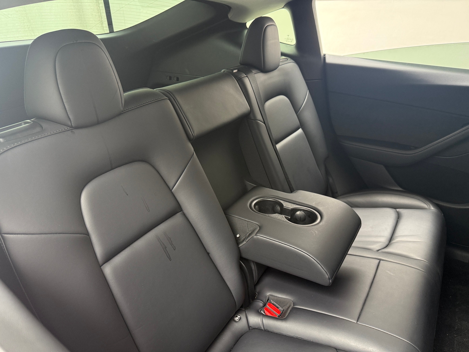 Thumbnail: 2022 Tesla Model Y - 5