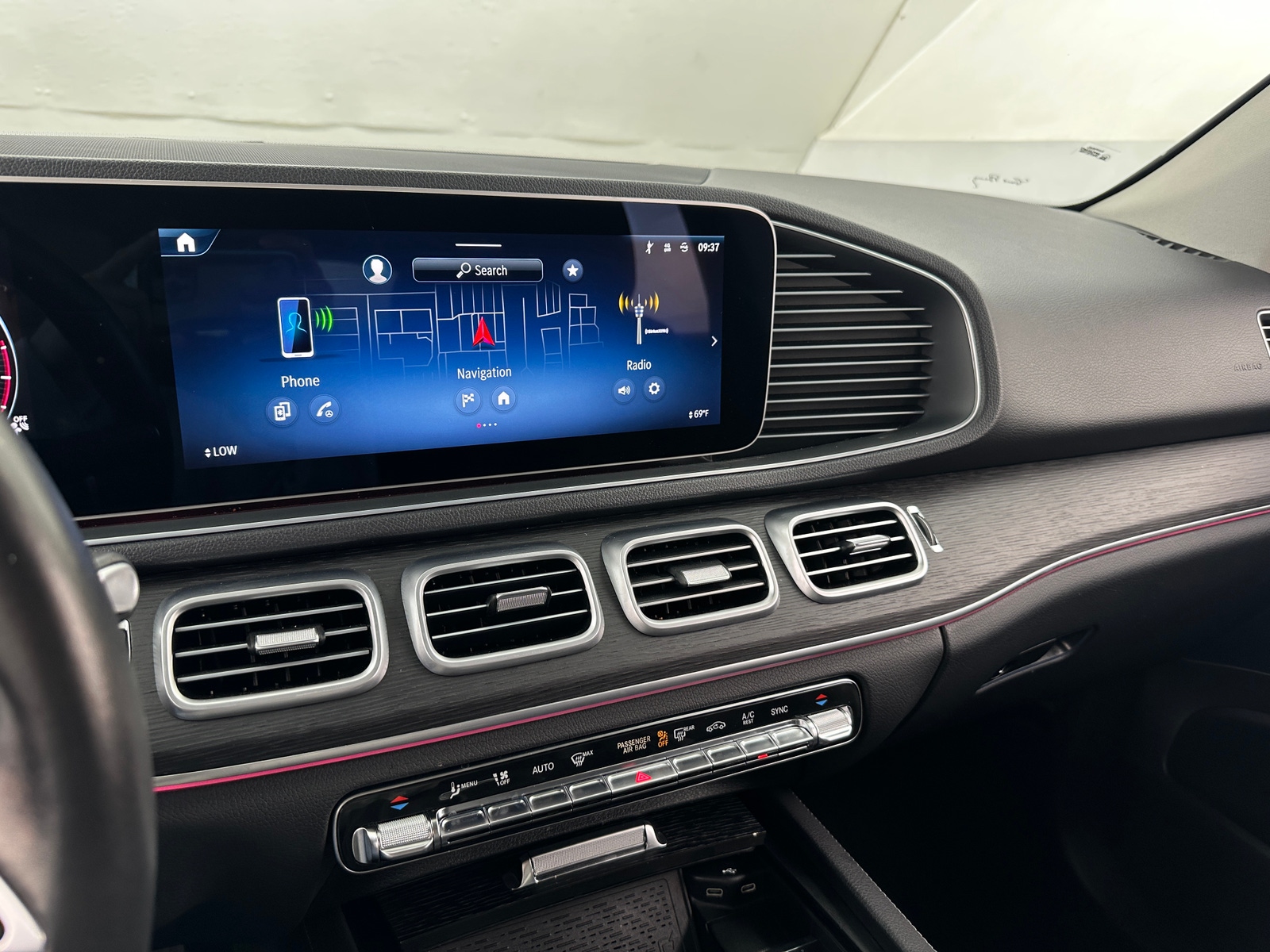 Thumbnail: 2024 Mercedes-Benz GLE - 3