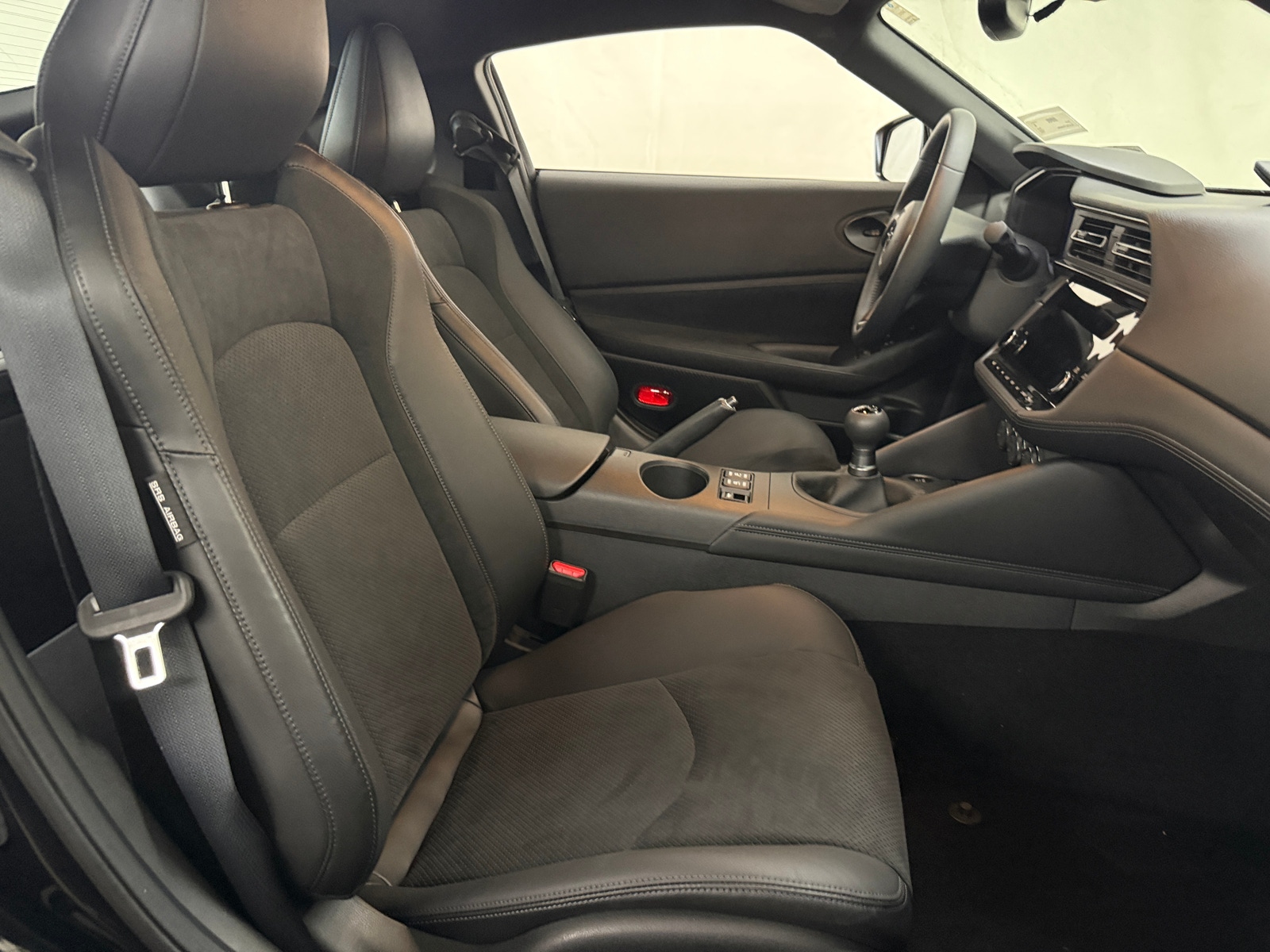 Thumbnail: 2024 Nissan Z - 2