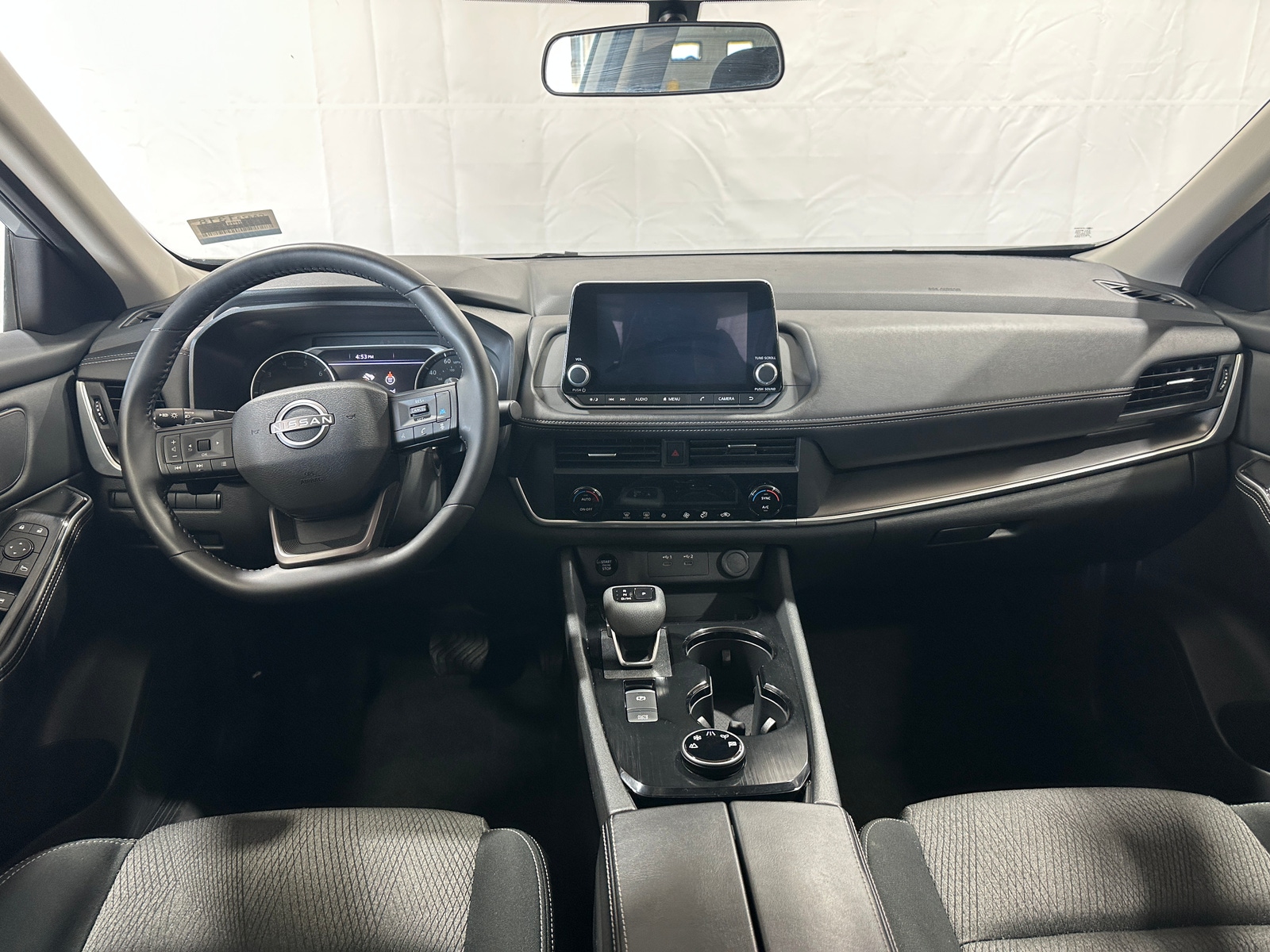 Thumbnail: 2025 Nissan Rogue - 3