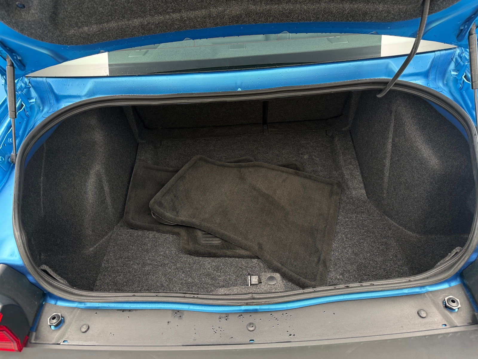 Thumbnail: 2010 Dodge Challenger - 5