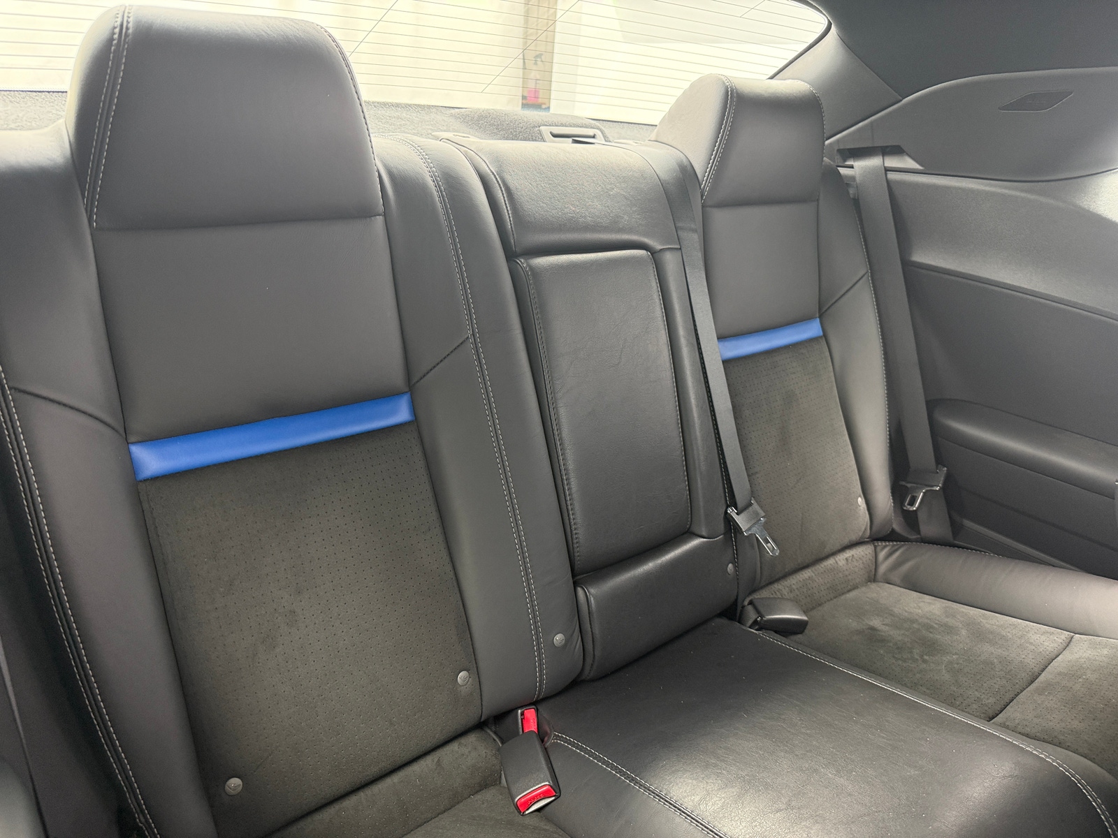 Thumbnail: 2010 Dodge Challenger - 4