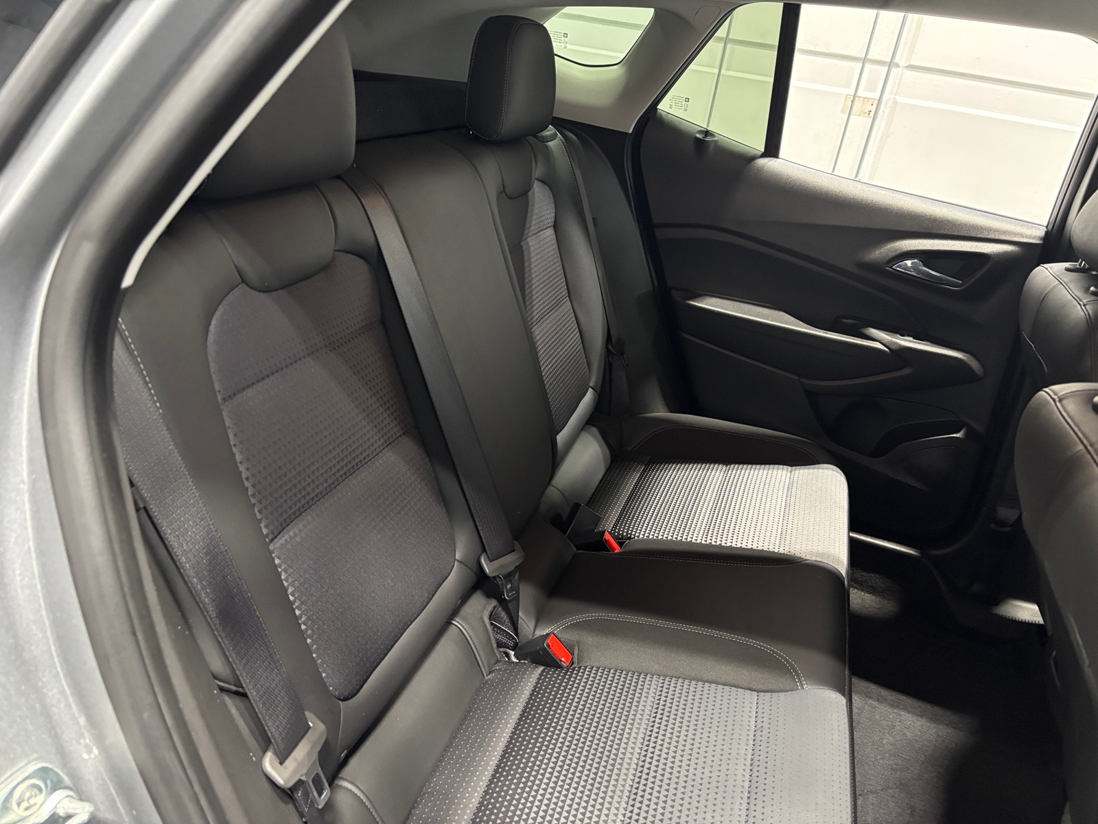 Thumbnail: 2025 Chevrolet Trax - 6