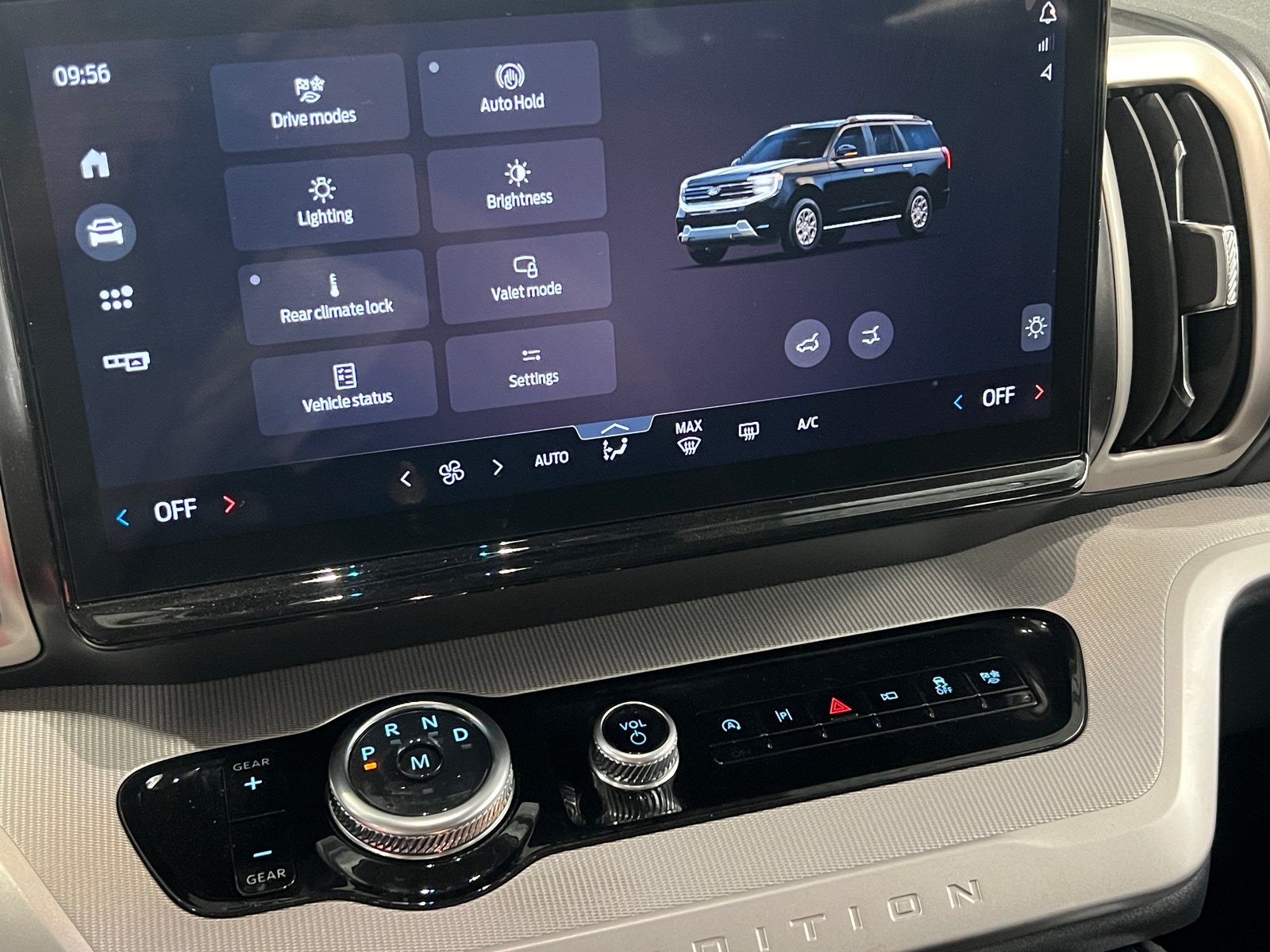 Thumbnail: 2025 Ford Expedition MAX - 4