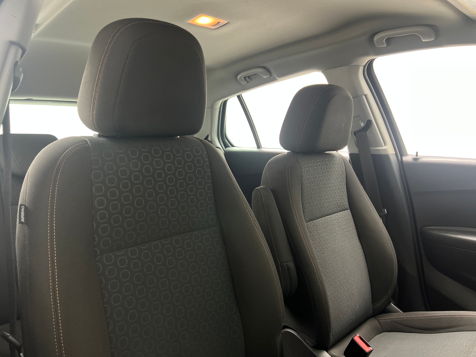 Thumbnail: 2018 Chevrolet Trax - 2