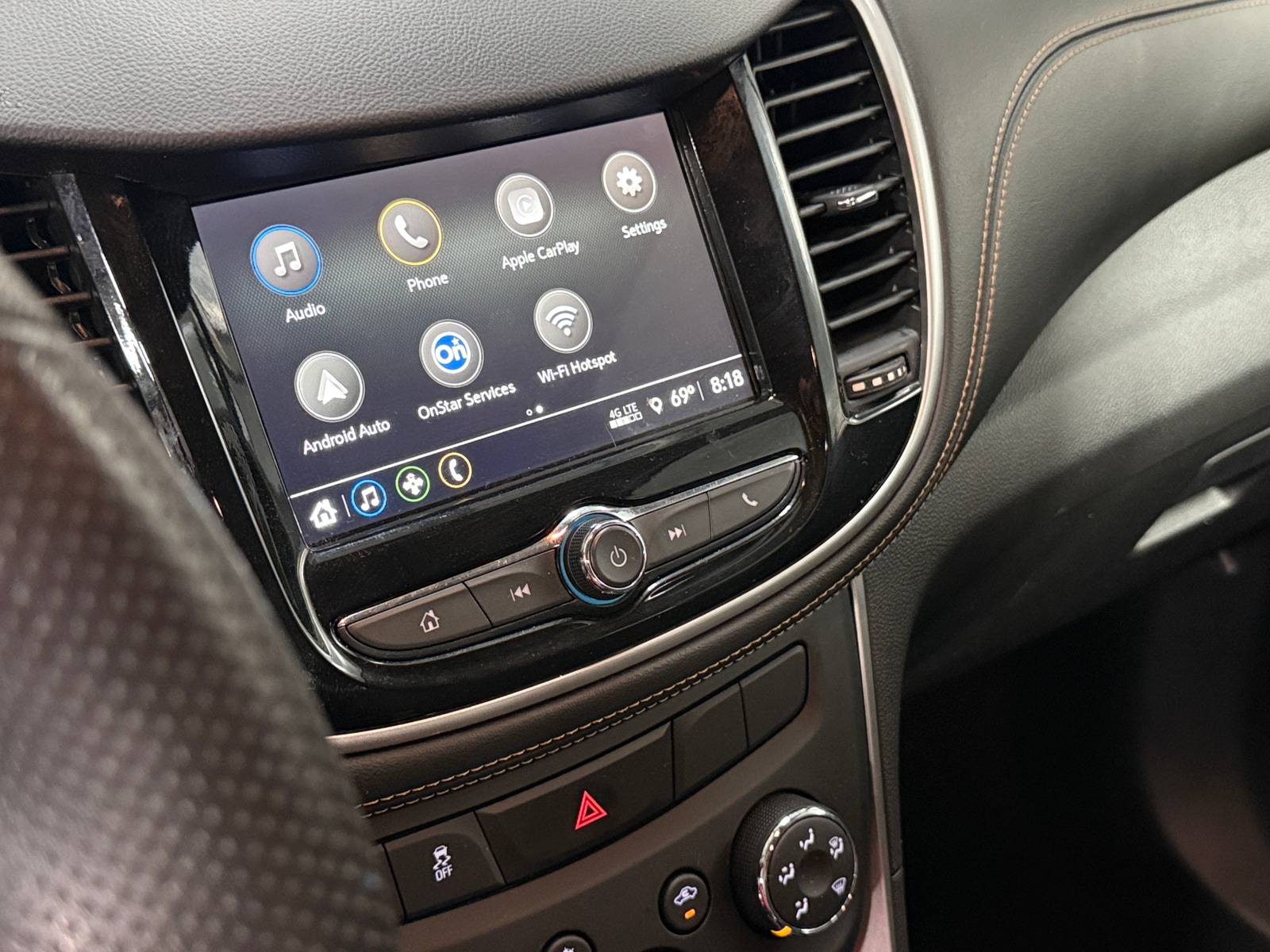 Thumbnail: 2018 Chevrolet Trax - 4