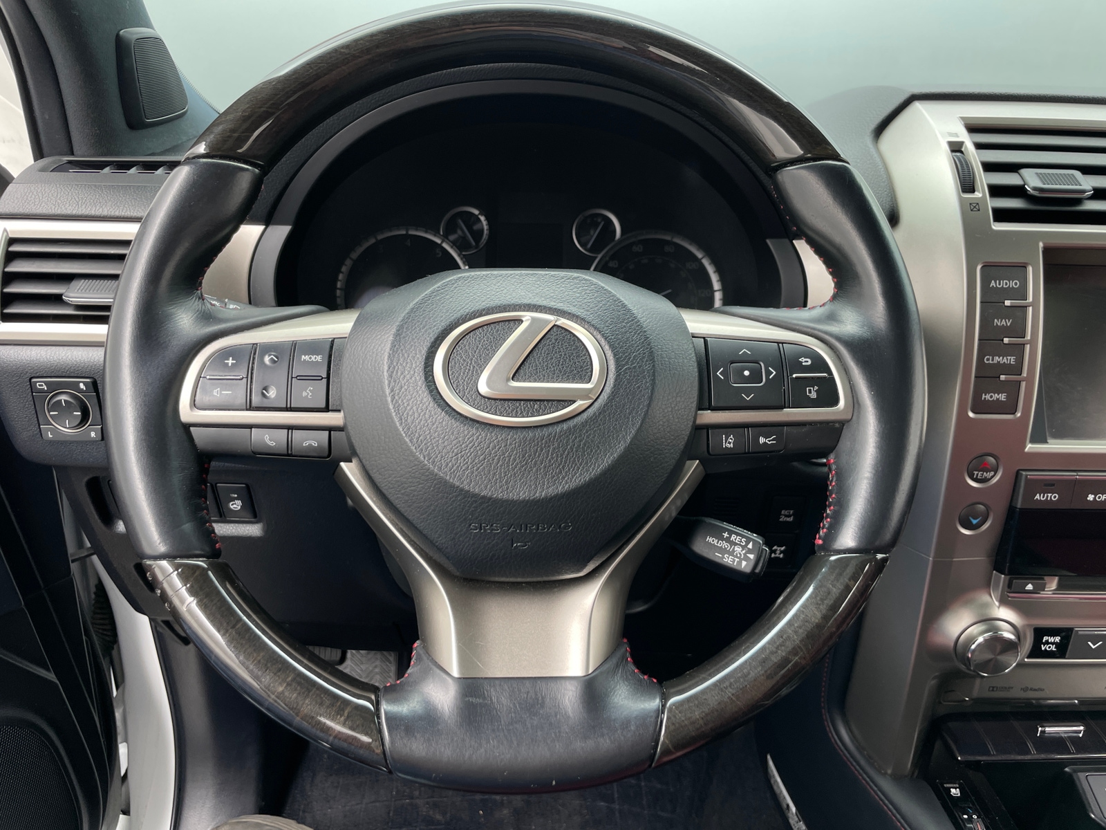 Thumbnail: 2020 Lexus GX - 4