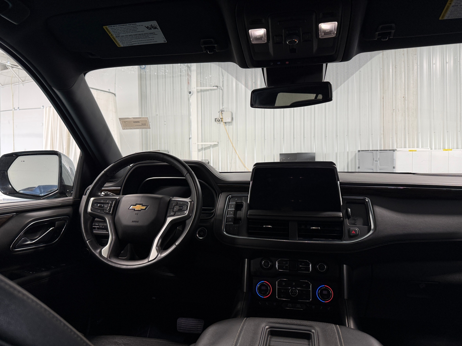 Thumbnail: 2023 Chevrolet Suburban - 2