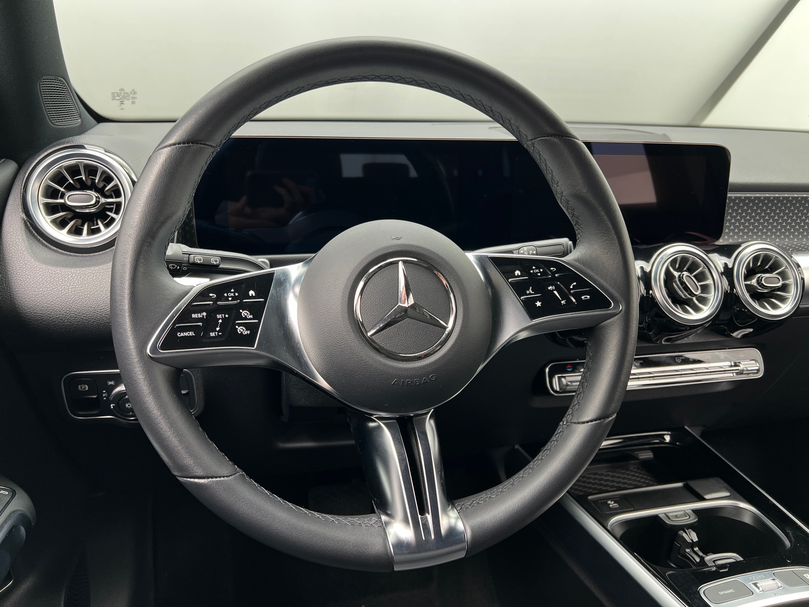 Thumbnail: 2024 Mercedes-Benz EQB - 4