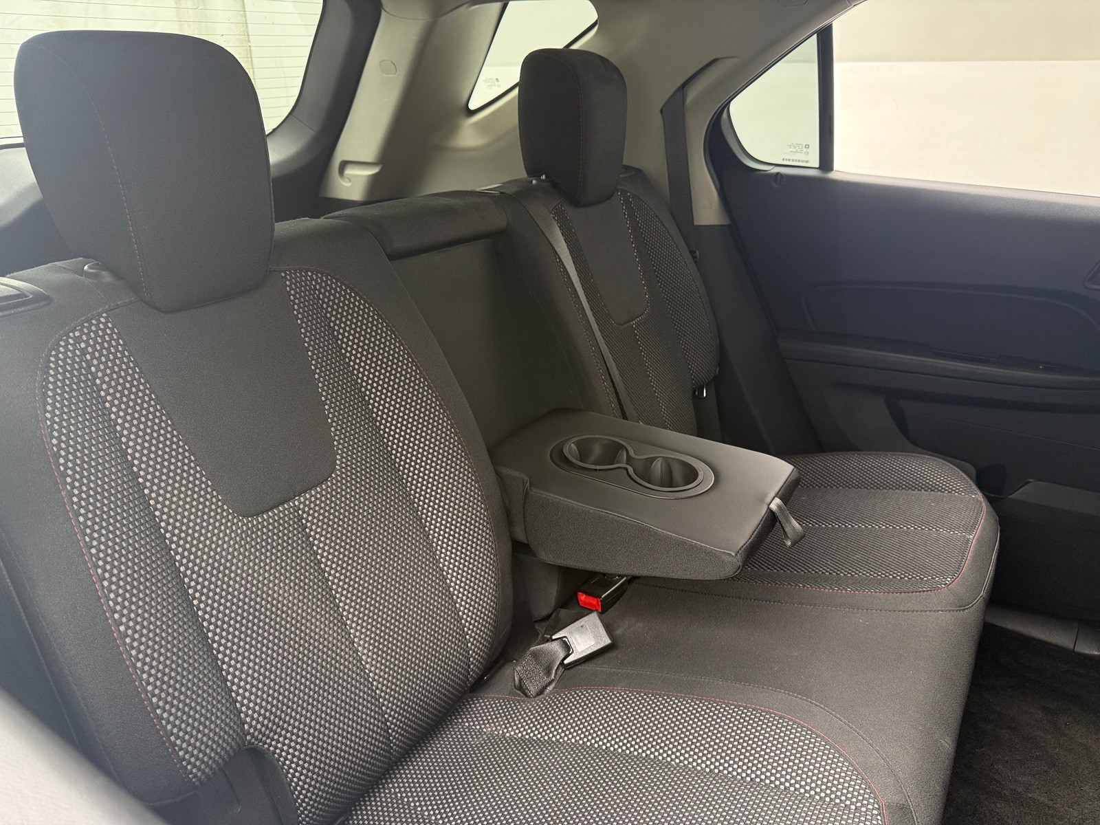 Thumbnail: 2016 Chevrolet Equinox - 6