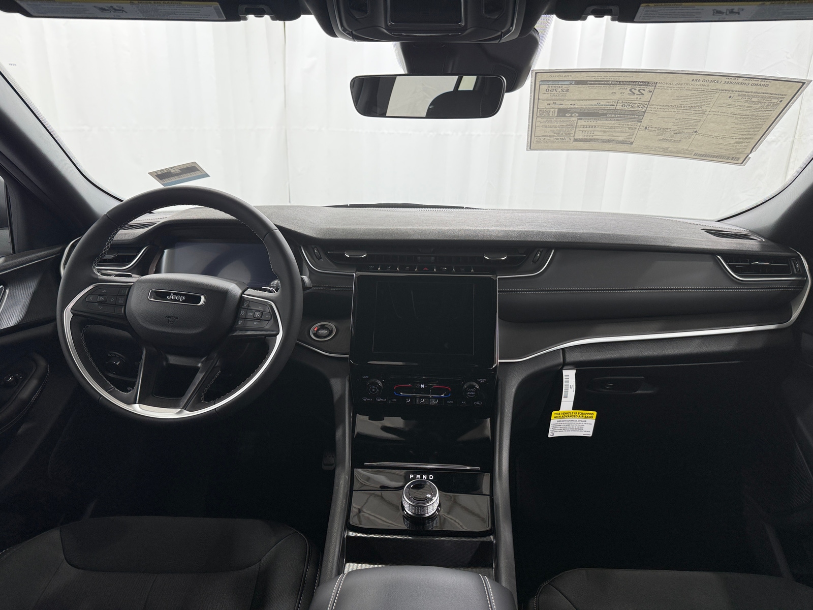 Thumbnail: 2026 Jeep Grand Cherokee - 3