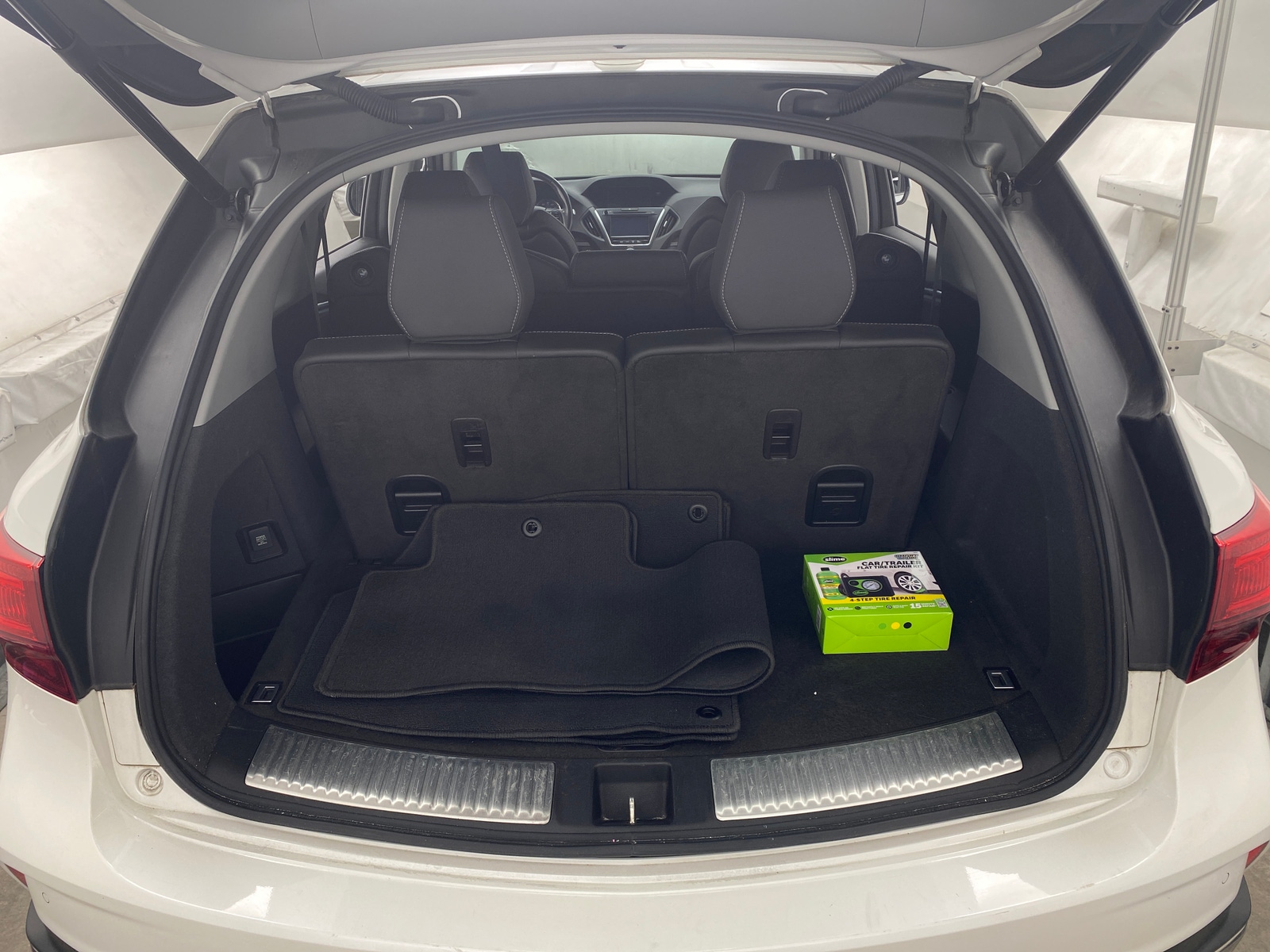 Thumbnail: 2020 Acura MDX - 6