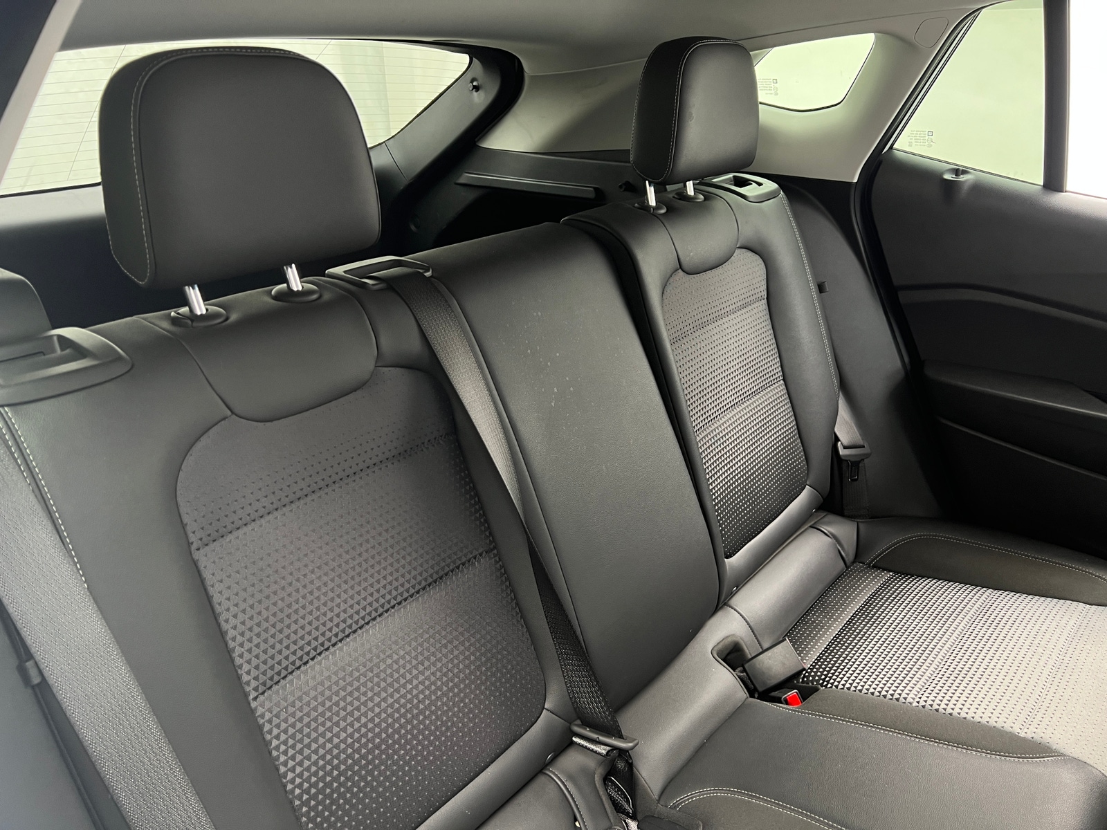 Thumbnail: 2025 Chevrolet Trax - 6